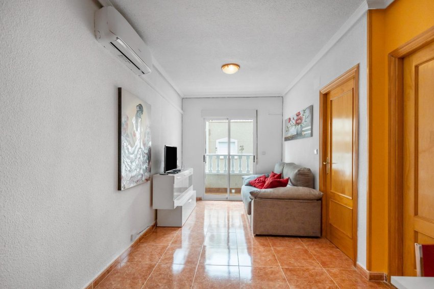 Återförsäljning - Apartment -
Torrevieja - Centro - Muelle Pesquero