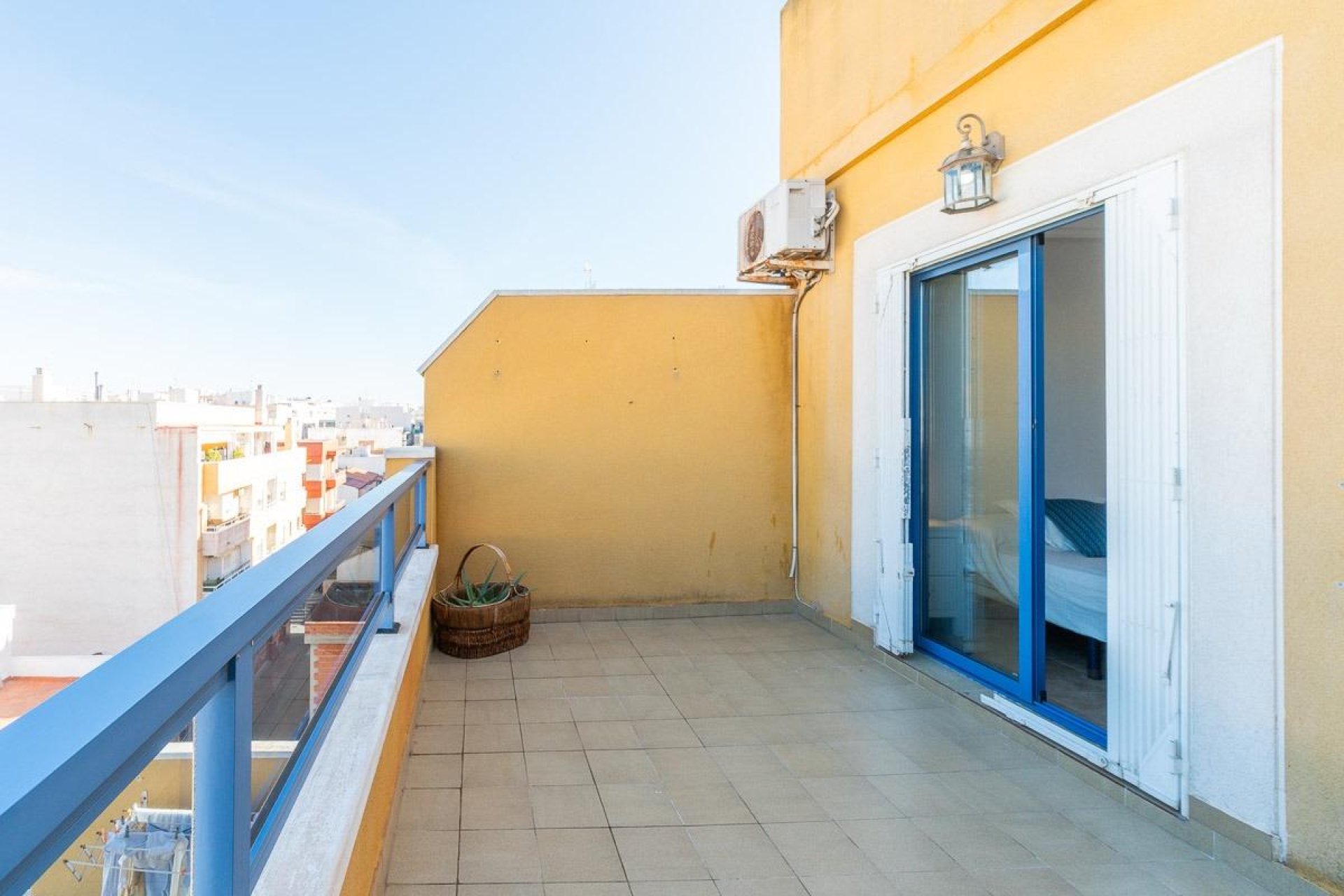 Återförsäljning - Apartment -
Torrevieja - Centro