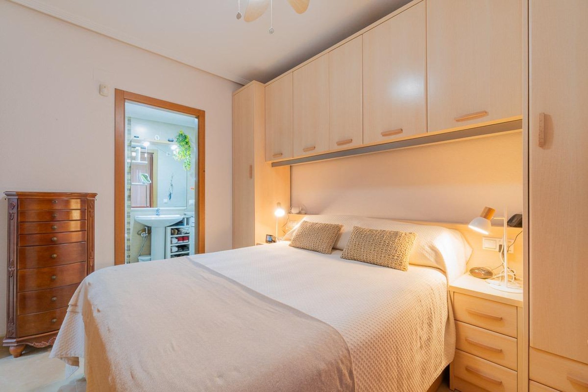 Återförsäljning - Apartment -
Torrevieja - Centro