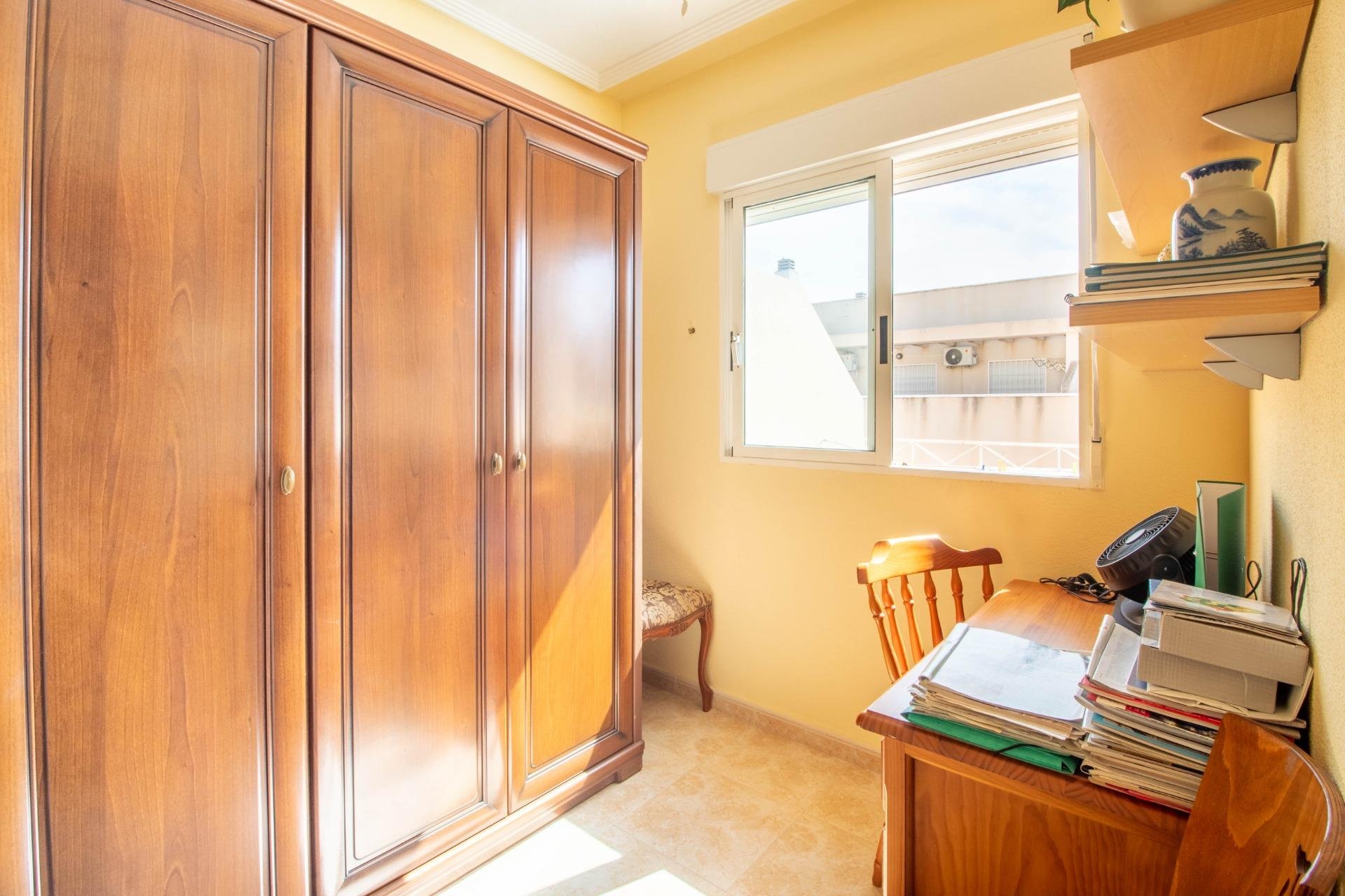 Återförsäljning - Apartment -
Torrevieja - Centro