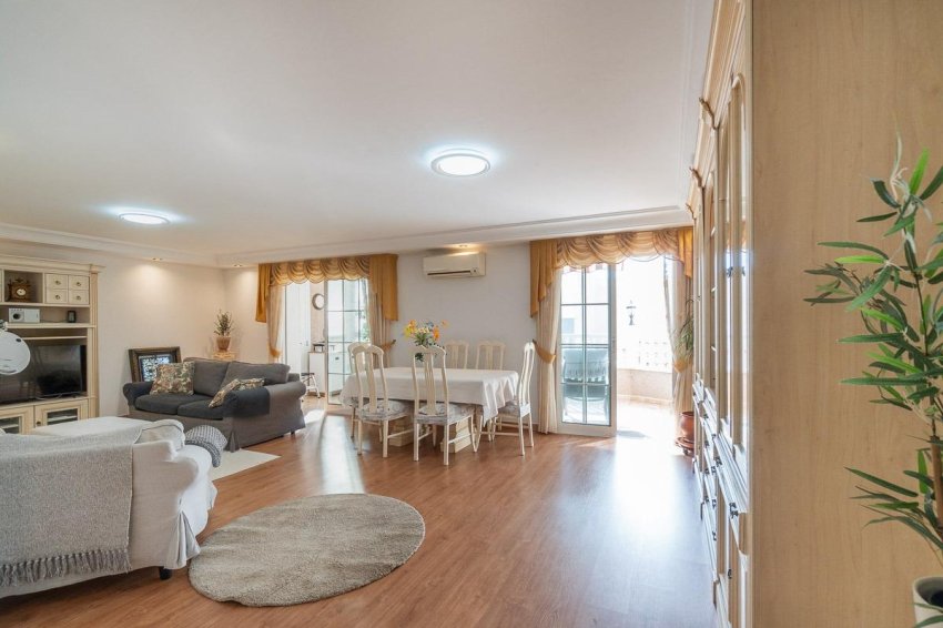 Återförsäljning - Apartment -
Torrevieja - Centro