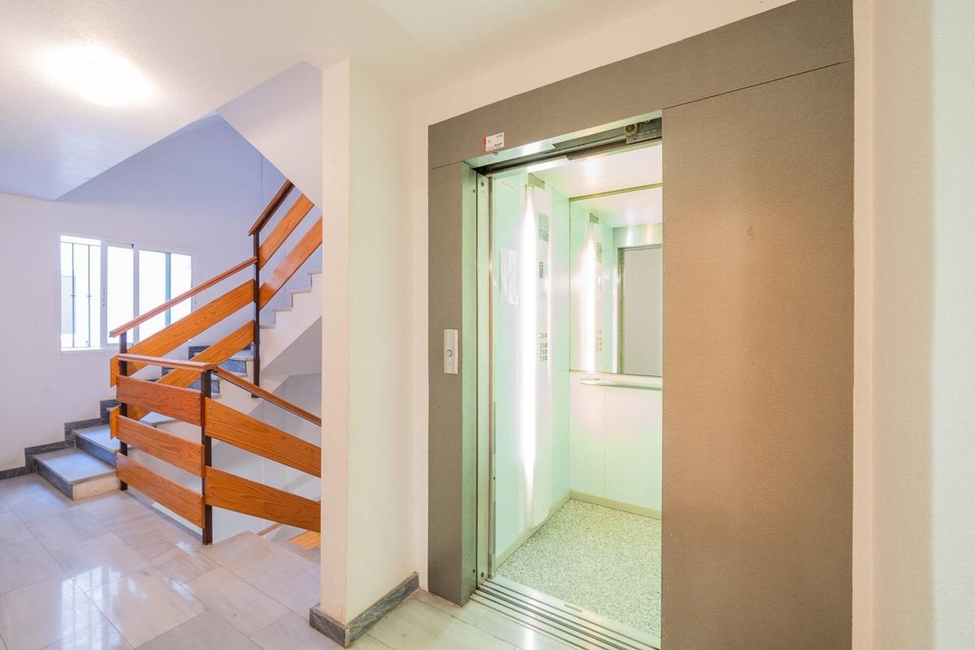 Återförsäljning - Apartment -
Torrevieja - Centro