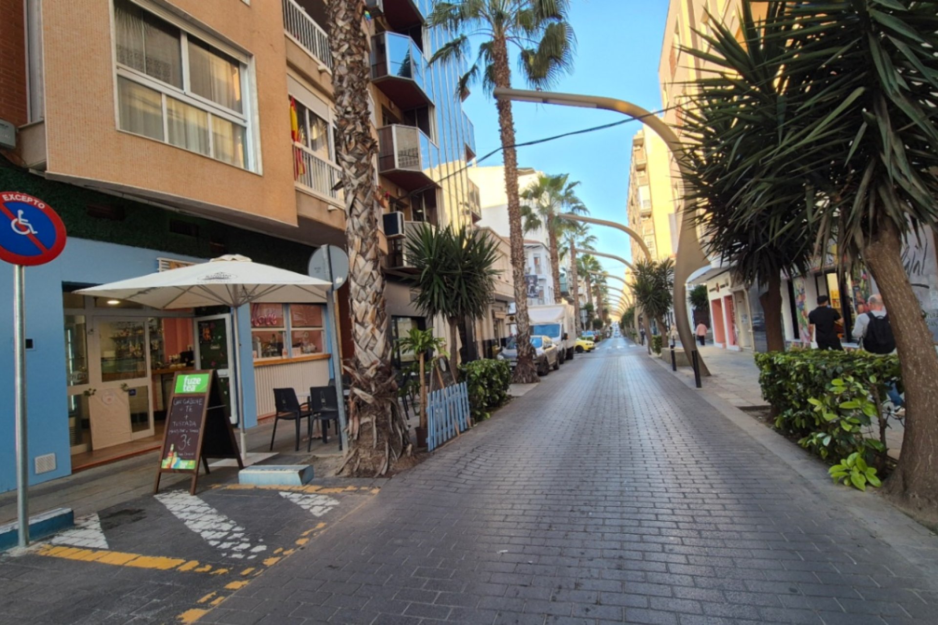 Återförsäljning - Apartment -
Torrevieja - Costa Blanca Sur