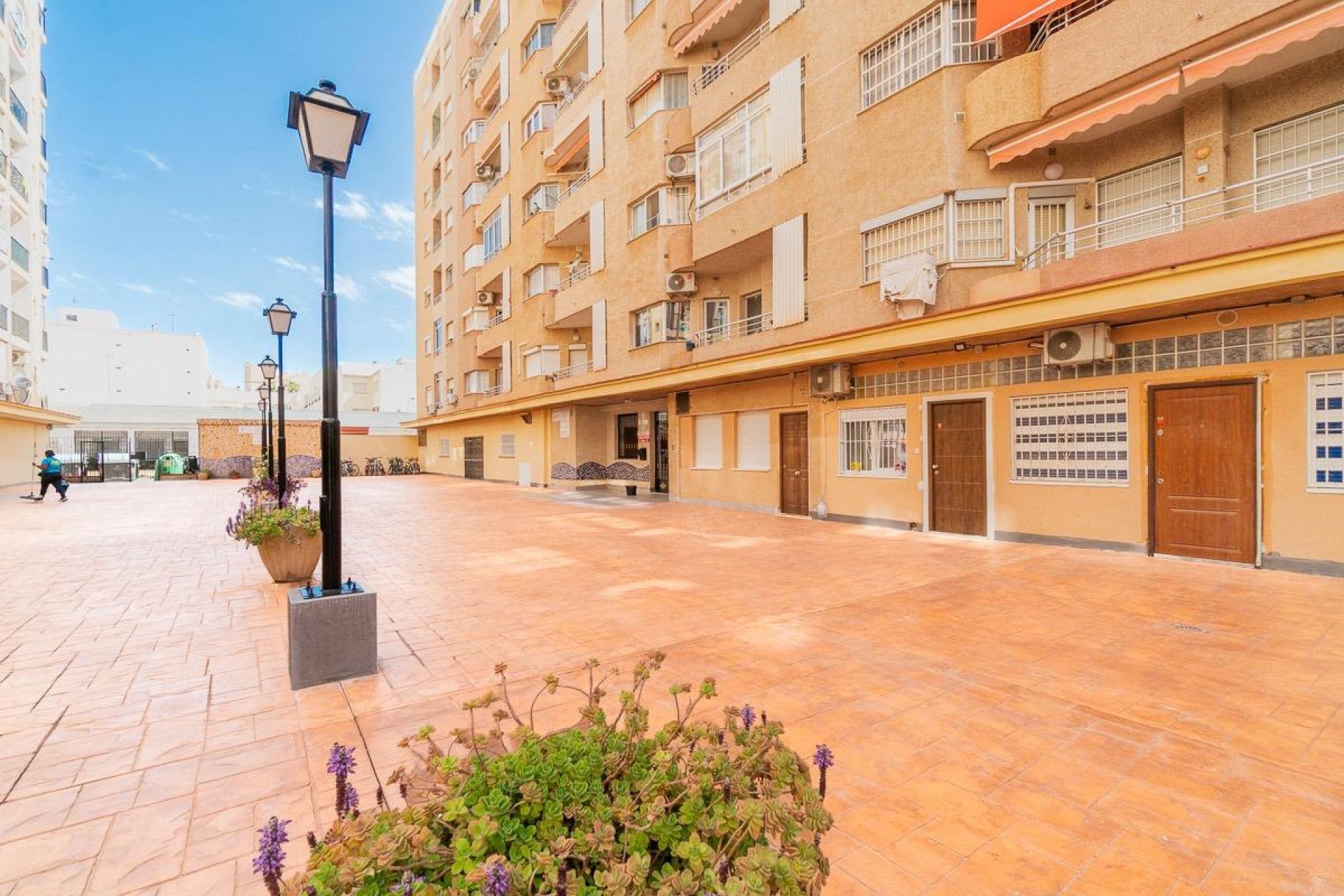 Återförsäljning - Apartment -
Torrevieja - Curva del Palangre