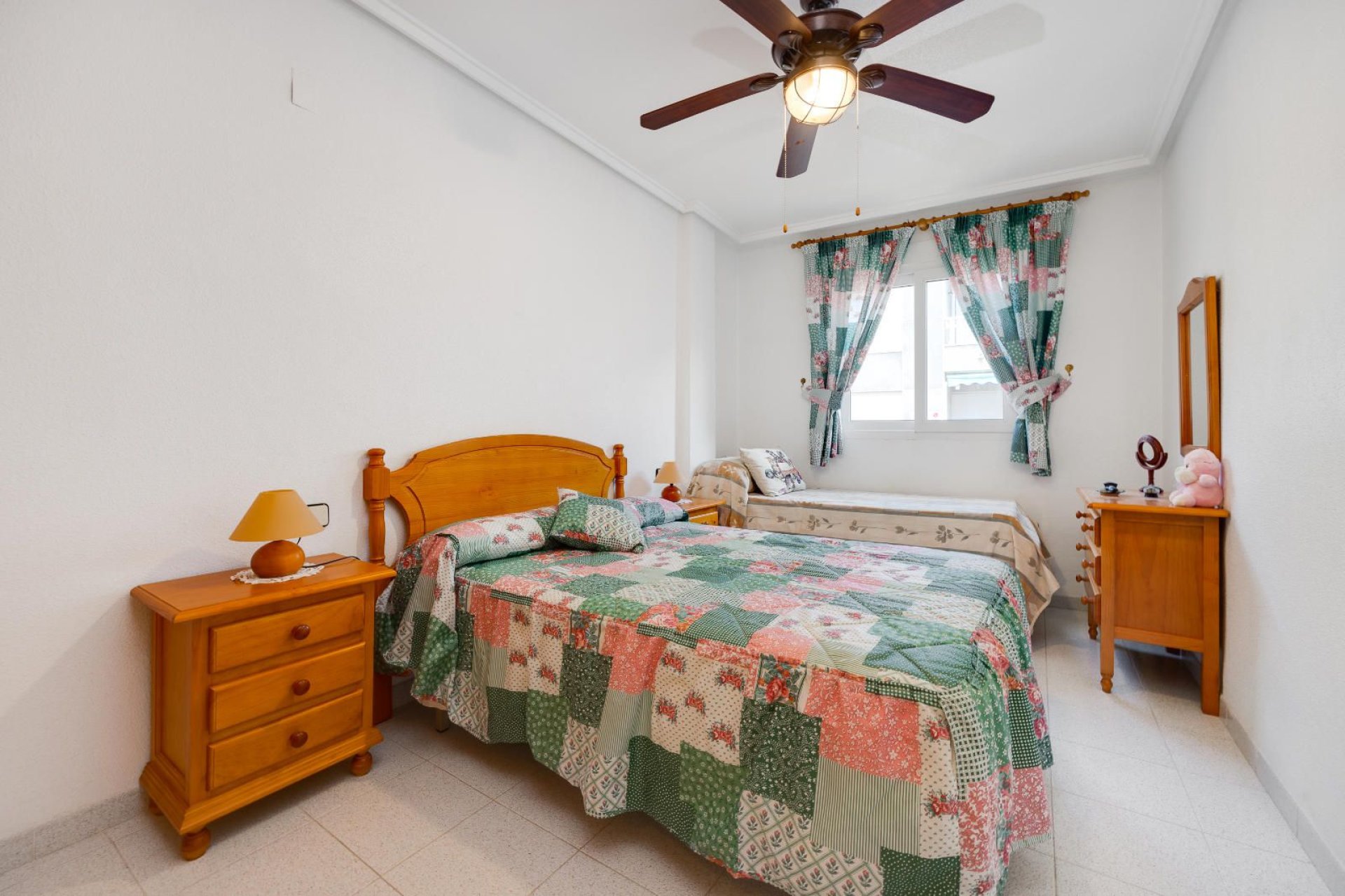 Återförsäljning - Apartment -
Torrevieja - El Acequión - Los Náufragos