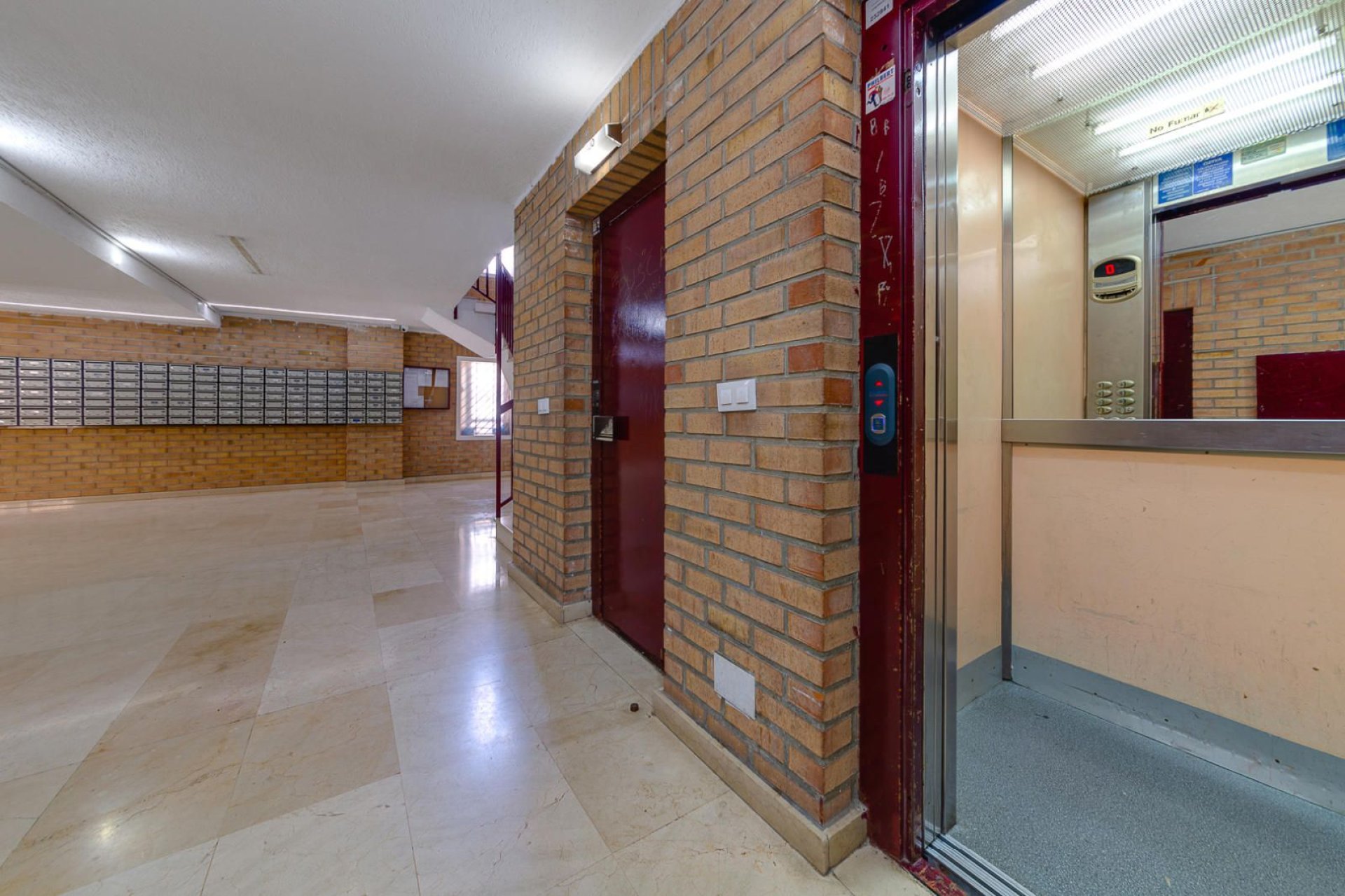 Återförsäljning - Apartment -
Torrevieja - El molino