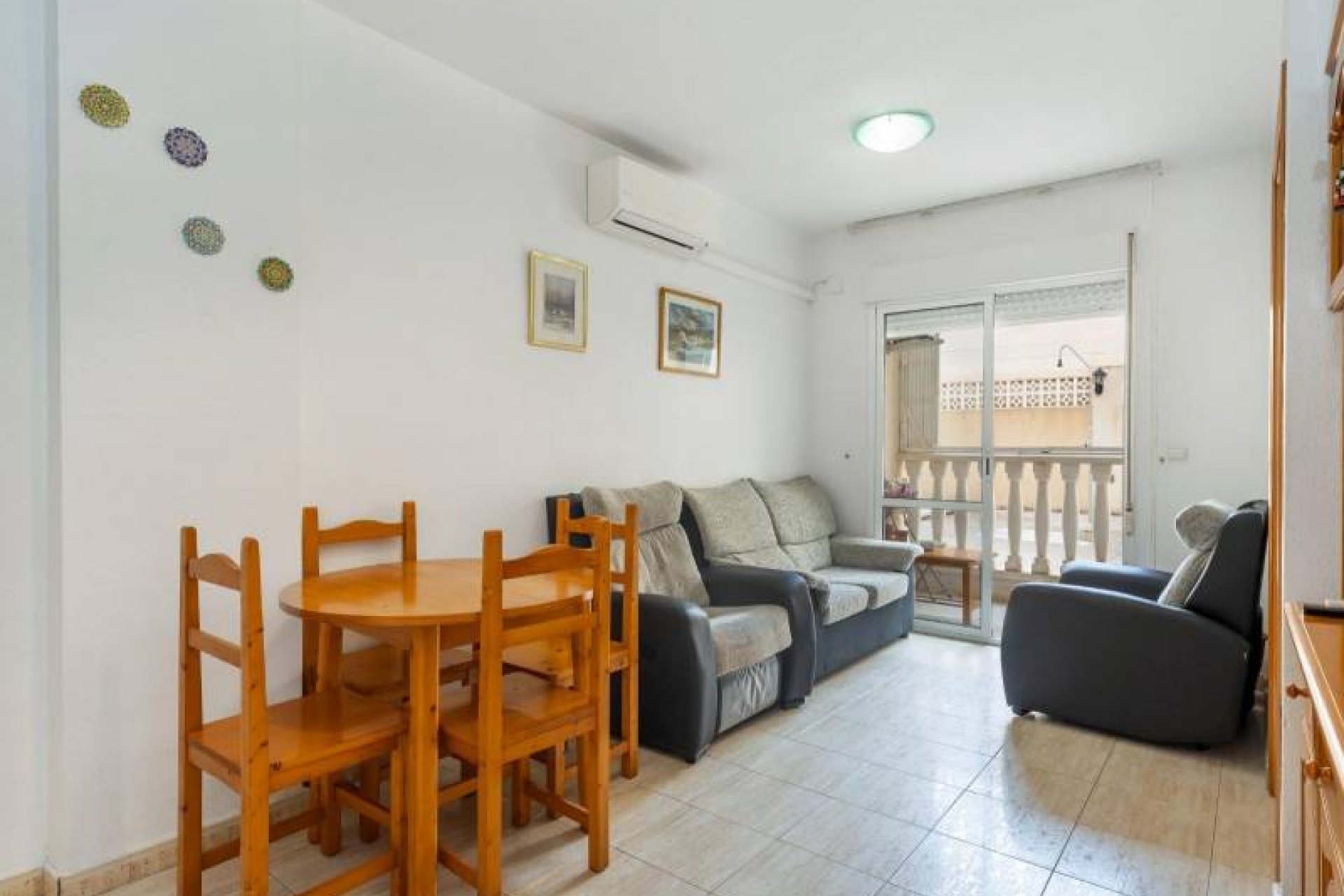 Återförsäljning - Apartment -
Torrevieja - El molino