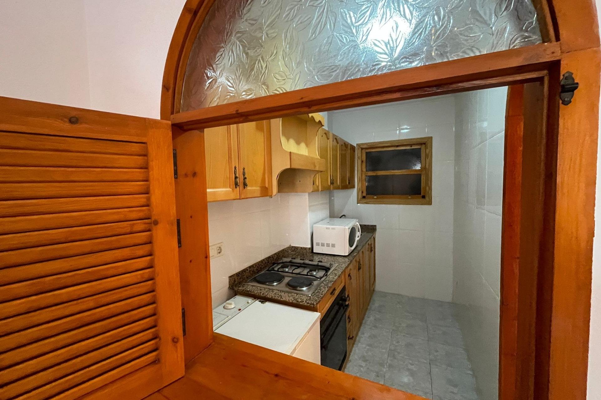 Återförsäljning - Apartment -
Torrevieja - Estacion de autobuses