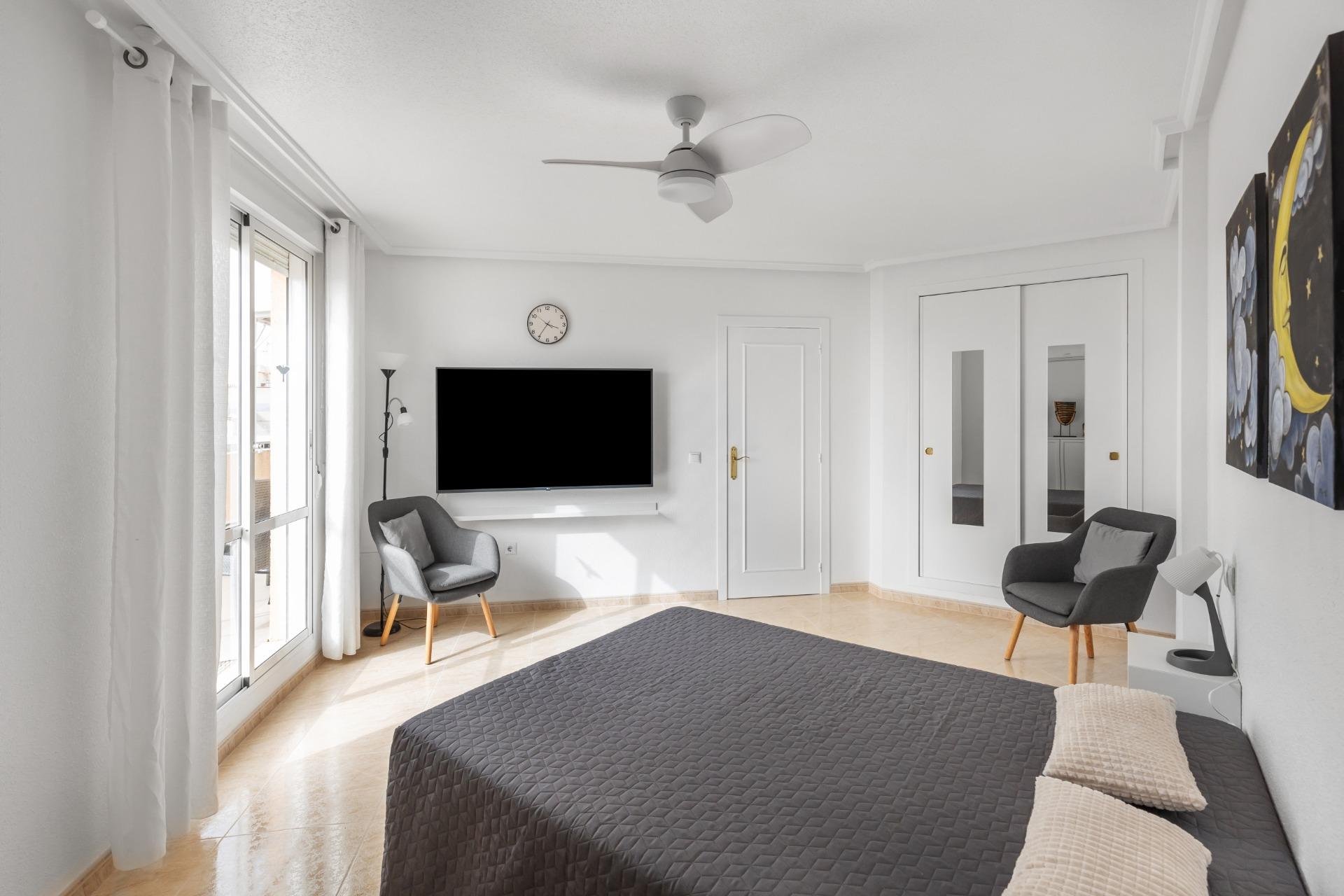 Återförsäljning - Apartment -
Torrevieja - Estacion de autobuses