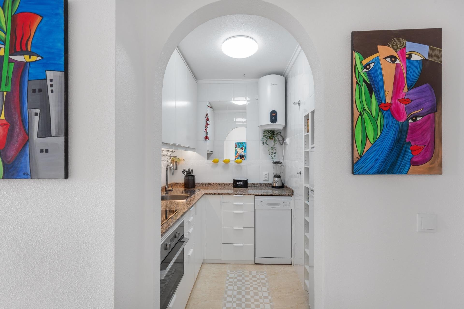 Återförsäljning - Apartment -
Torrevieja - Estacion de autobuses