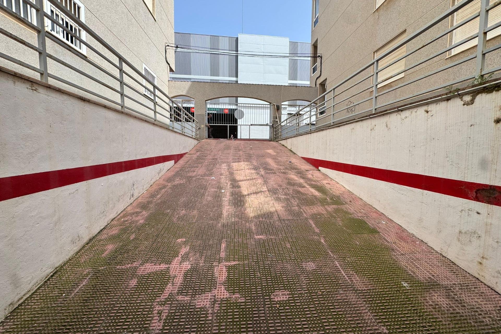 Återförsäljning - Apartment -
Torrevieja - Estacion de autobuses