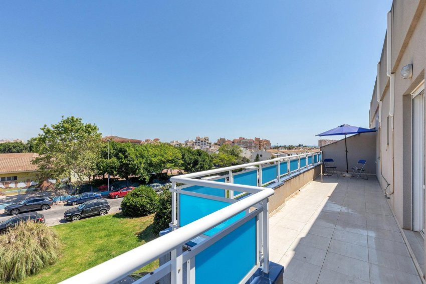Återförsäljning - Apartment -
Torrevieja - Estacion de autobuses
