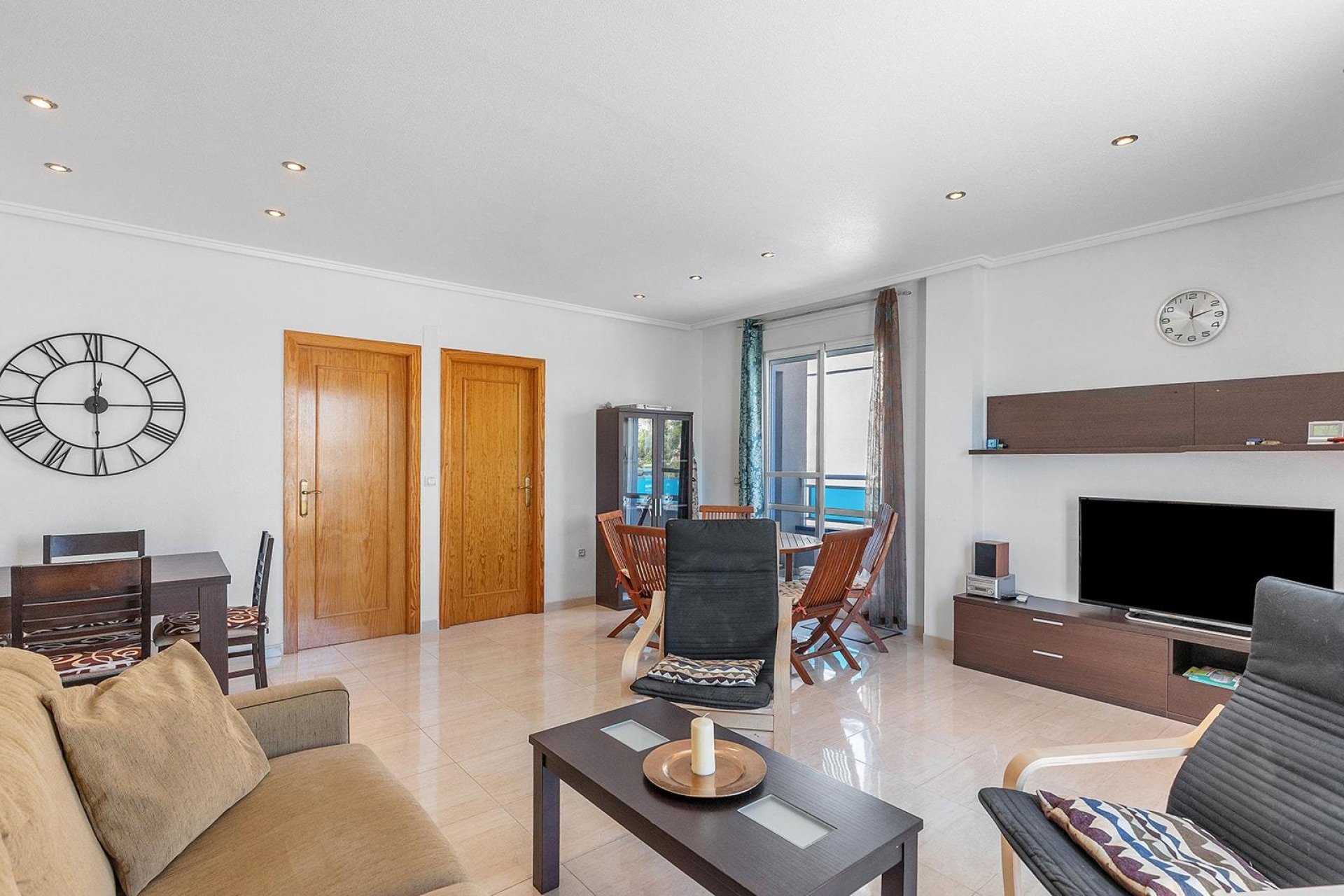 Återförsäljning - Apartment -
Torrevieja - Estacion de autobuses
