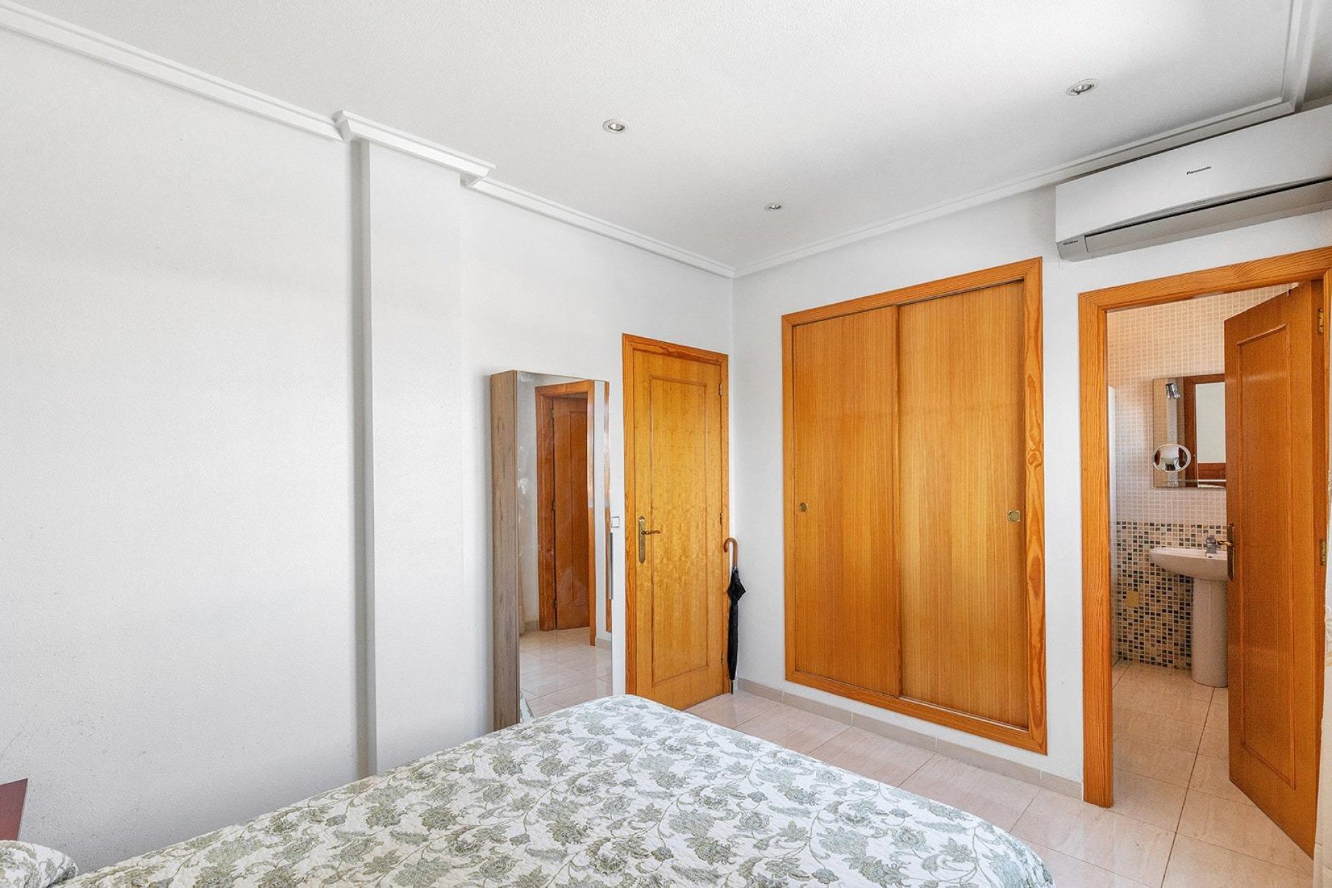 Återförsäljning - Apartment -
Torrevieja - Estacion de autobuses