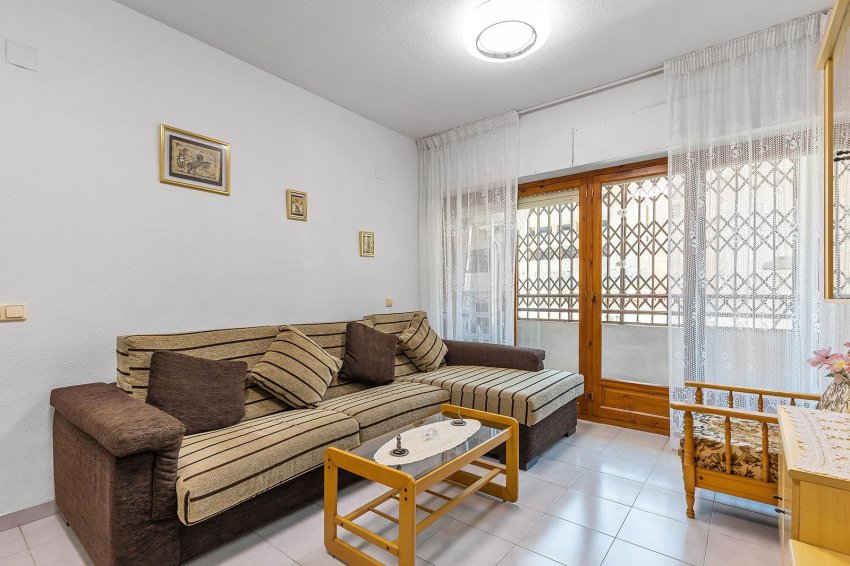 Återförsäljning - Apartment -
Torrevieja - Estacion de autobuses