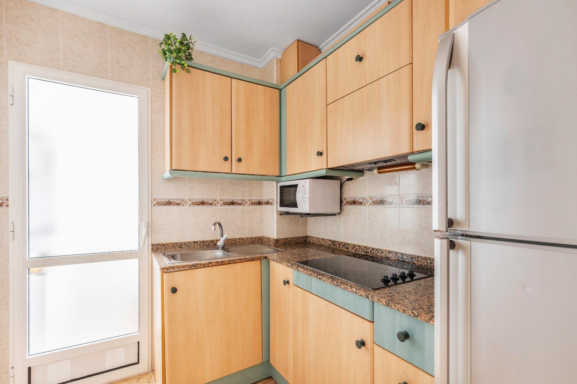 Återförsäljning - Apartment -
Torrevieja - Estacion de autobuses