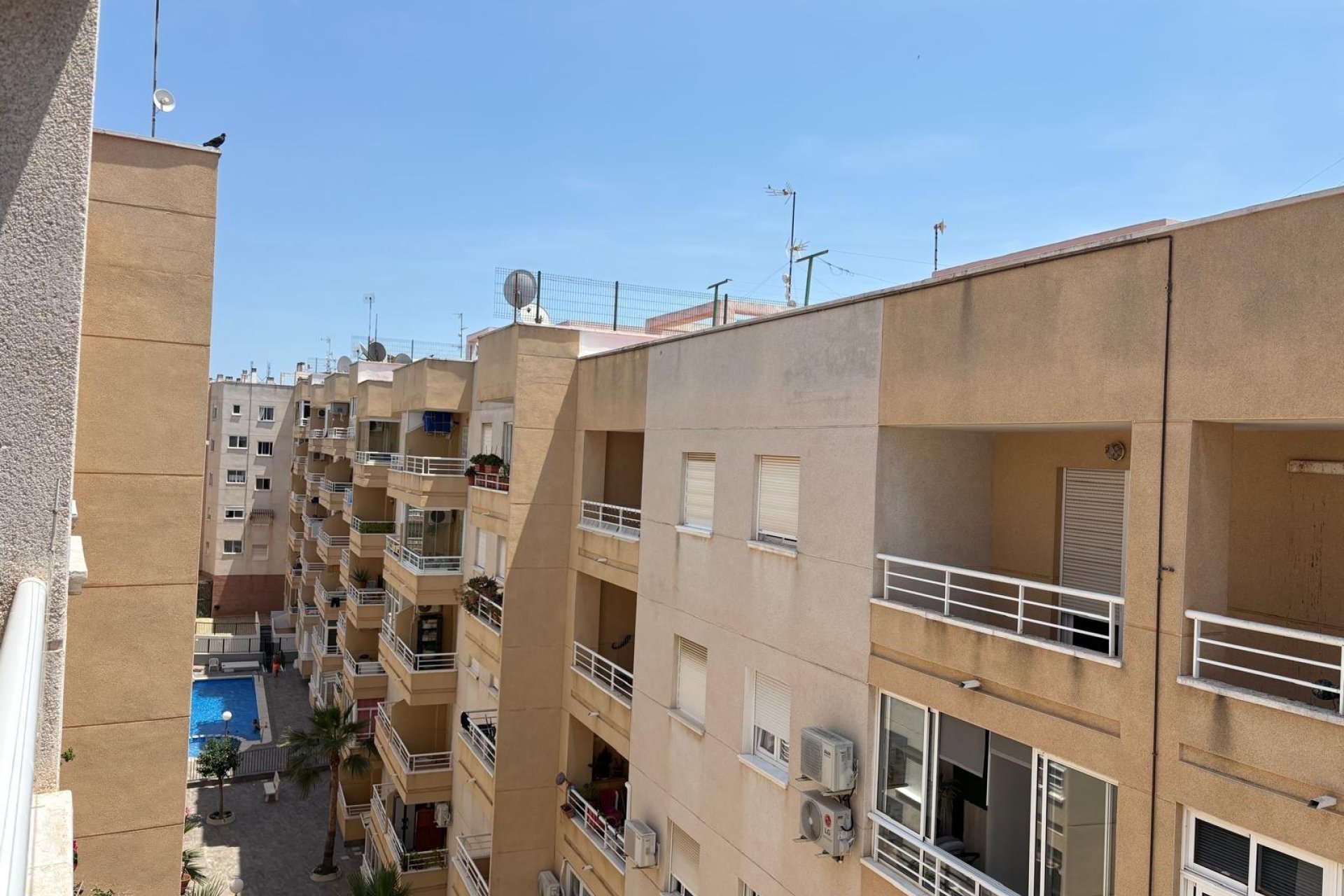 Återförsäljning - Apartment -
Torrevieja - Estacion de autobuses