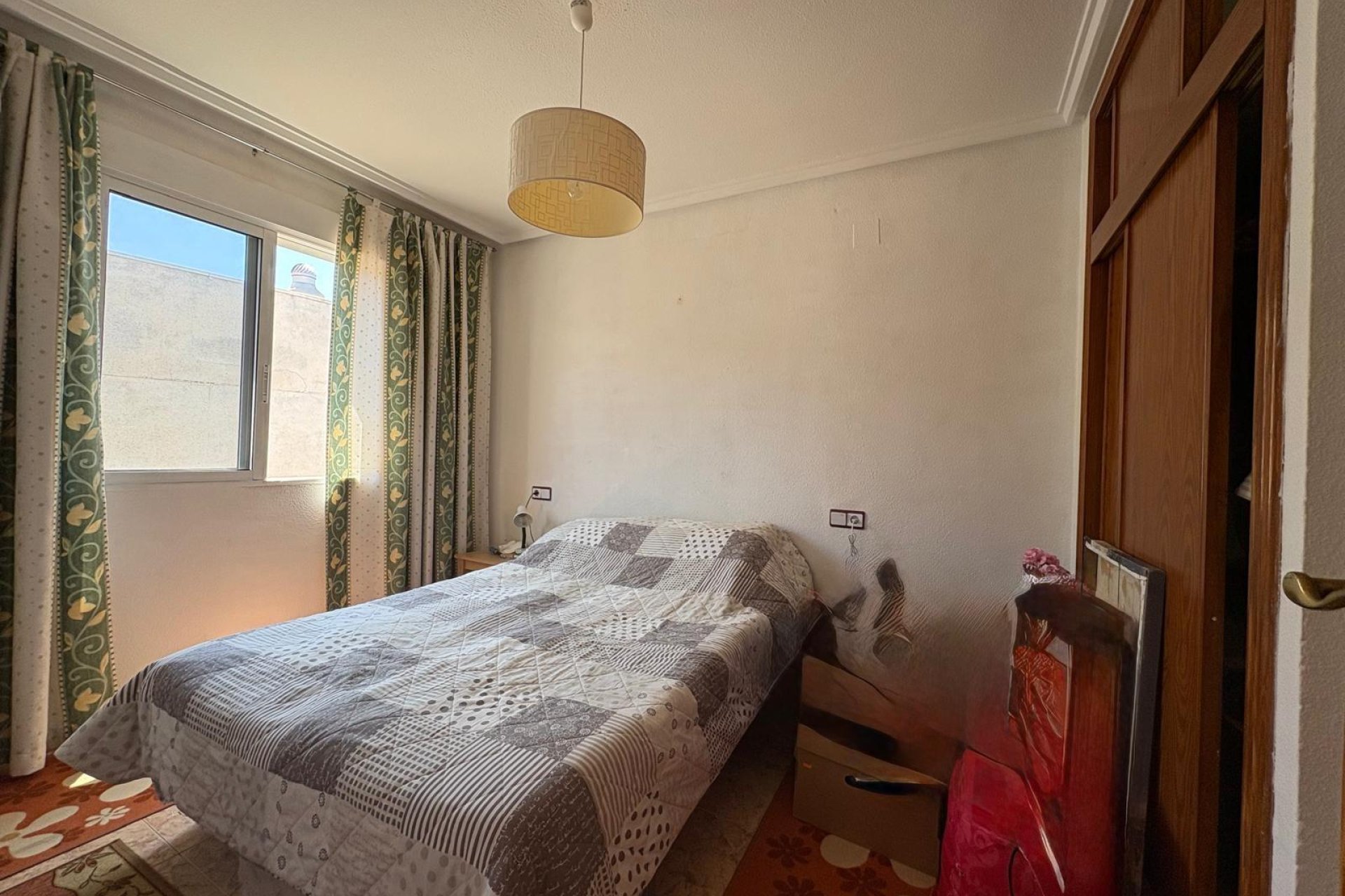 Återförsäljning - Apartment -
Torrevieja - Estacion de autobuses