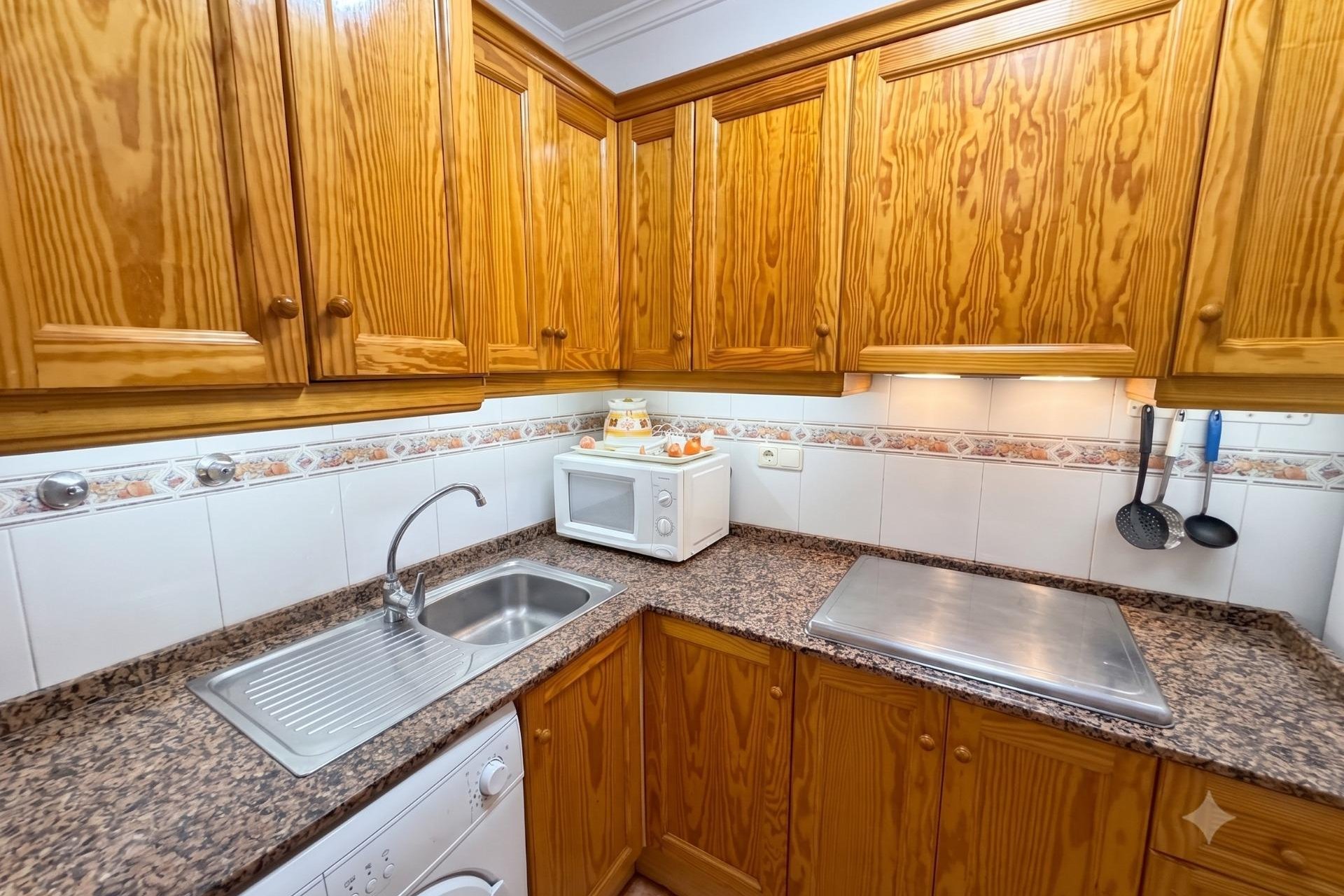 Återförsäljning - Apartment -
Torrevieja - Estacion de autobuses