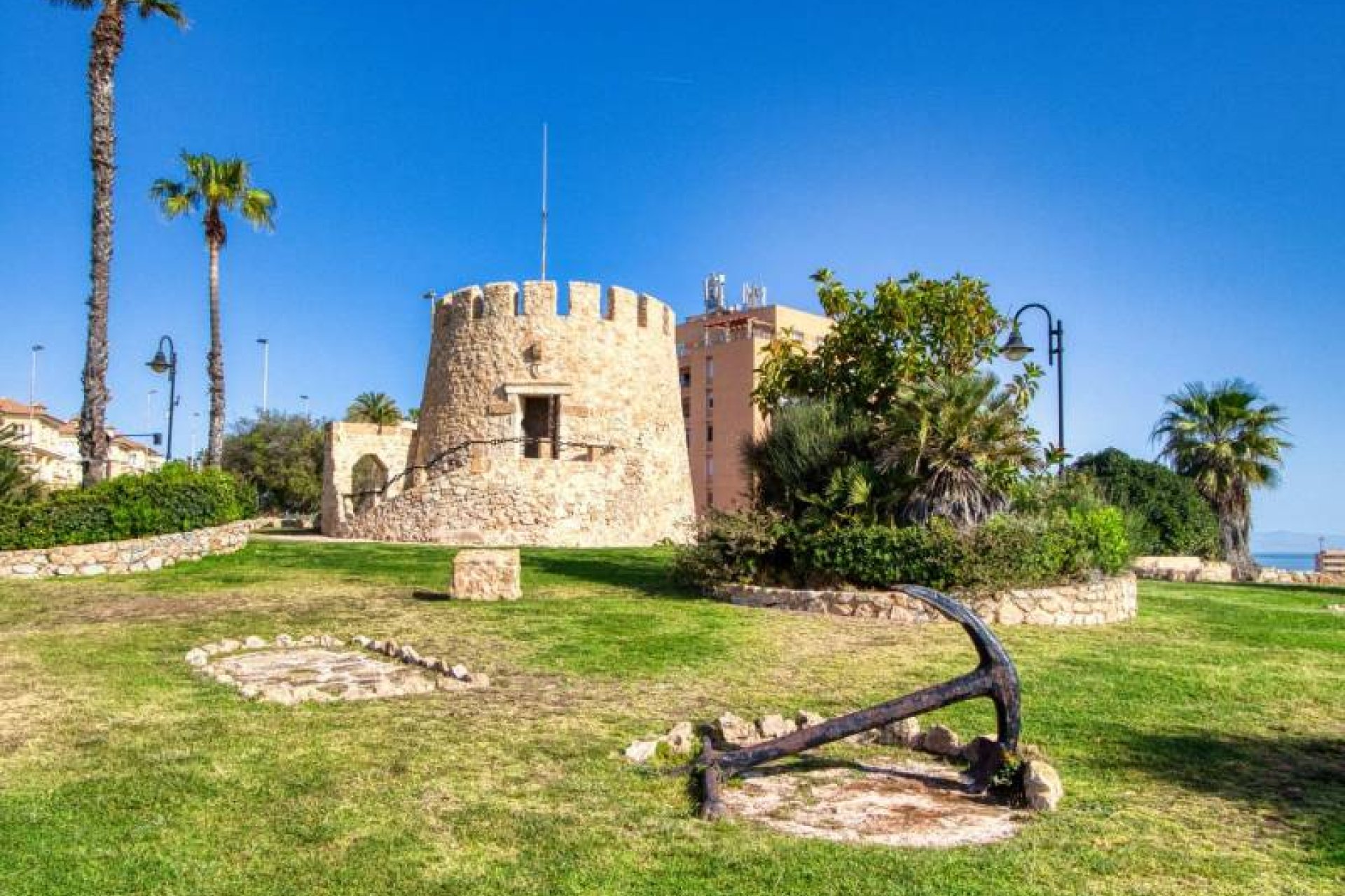 Återförsäljning - Apartment -
Torrevieja - Estacion de autobuses