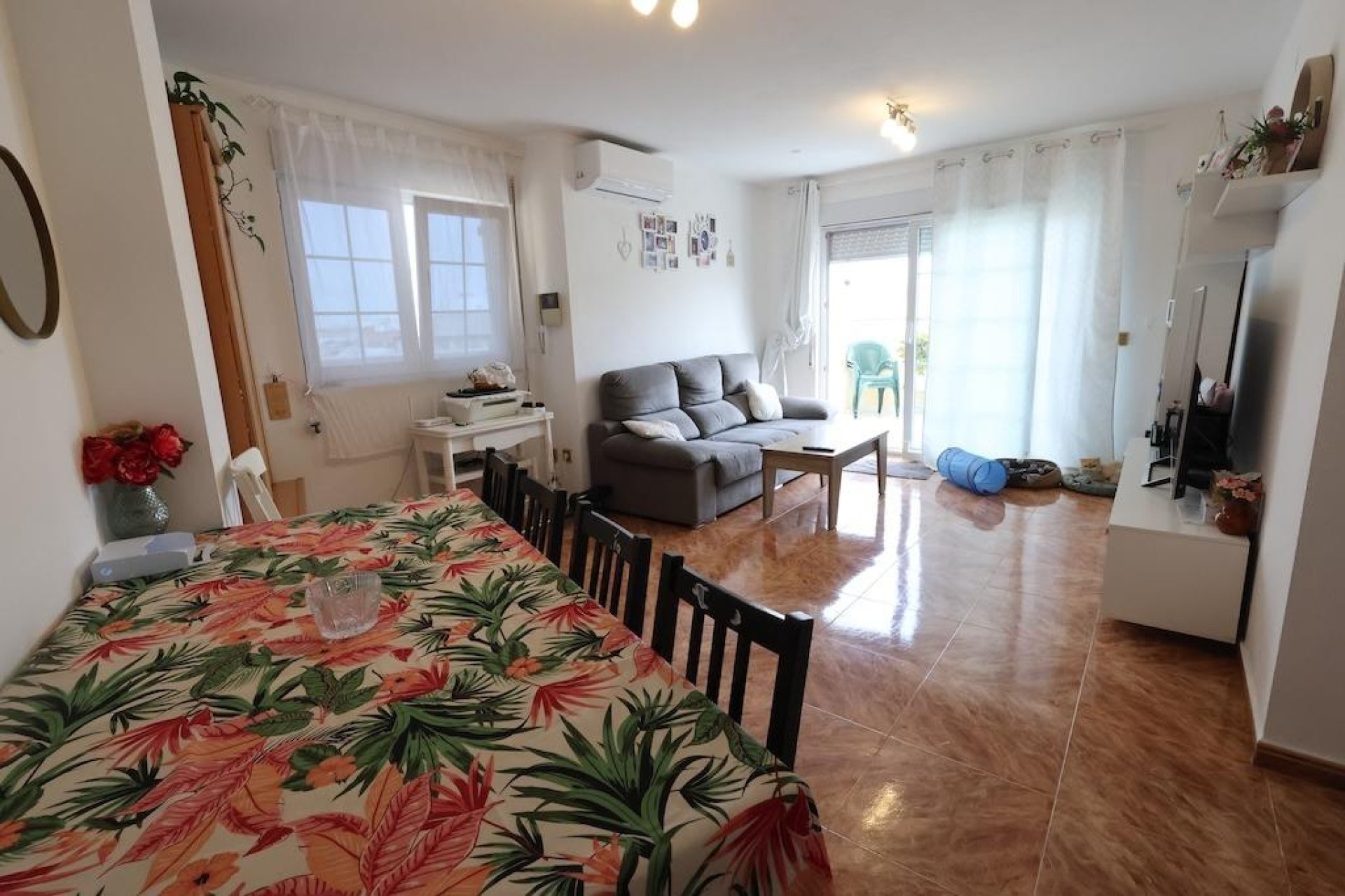 Återförsäljning - Apartment -
Torrevieja - Habaneras