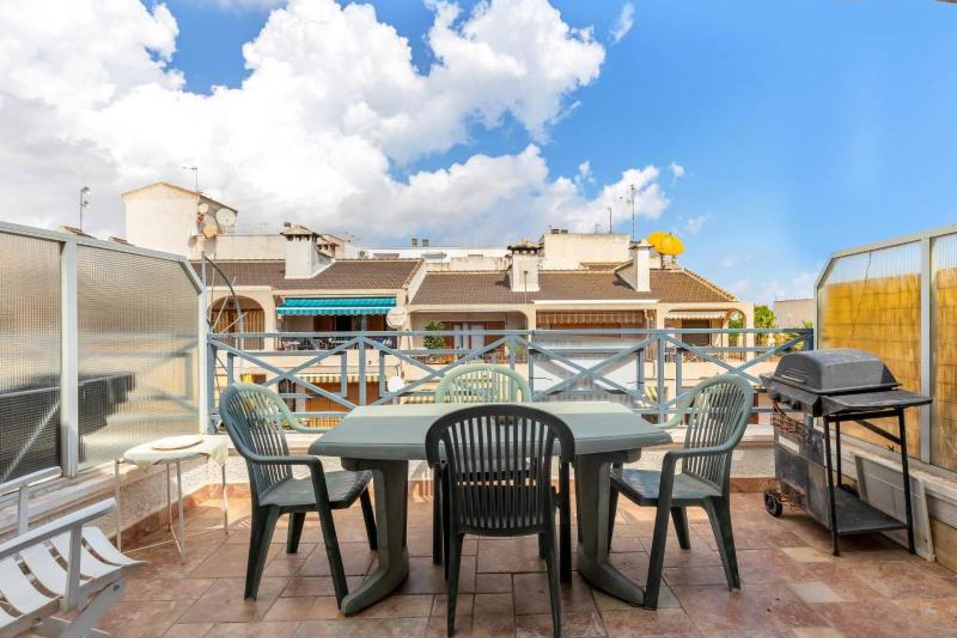 Återförsäljning - Apartment -
Torrevieja - Habaneras