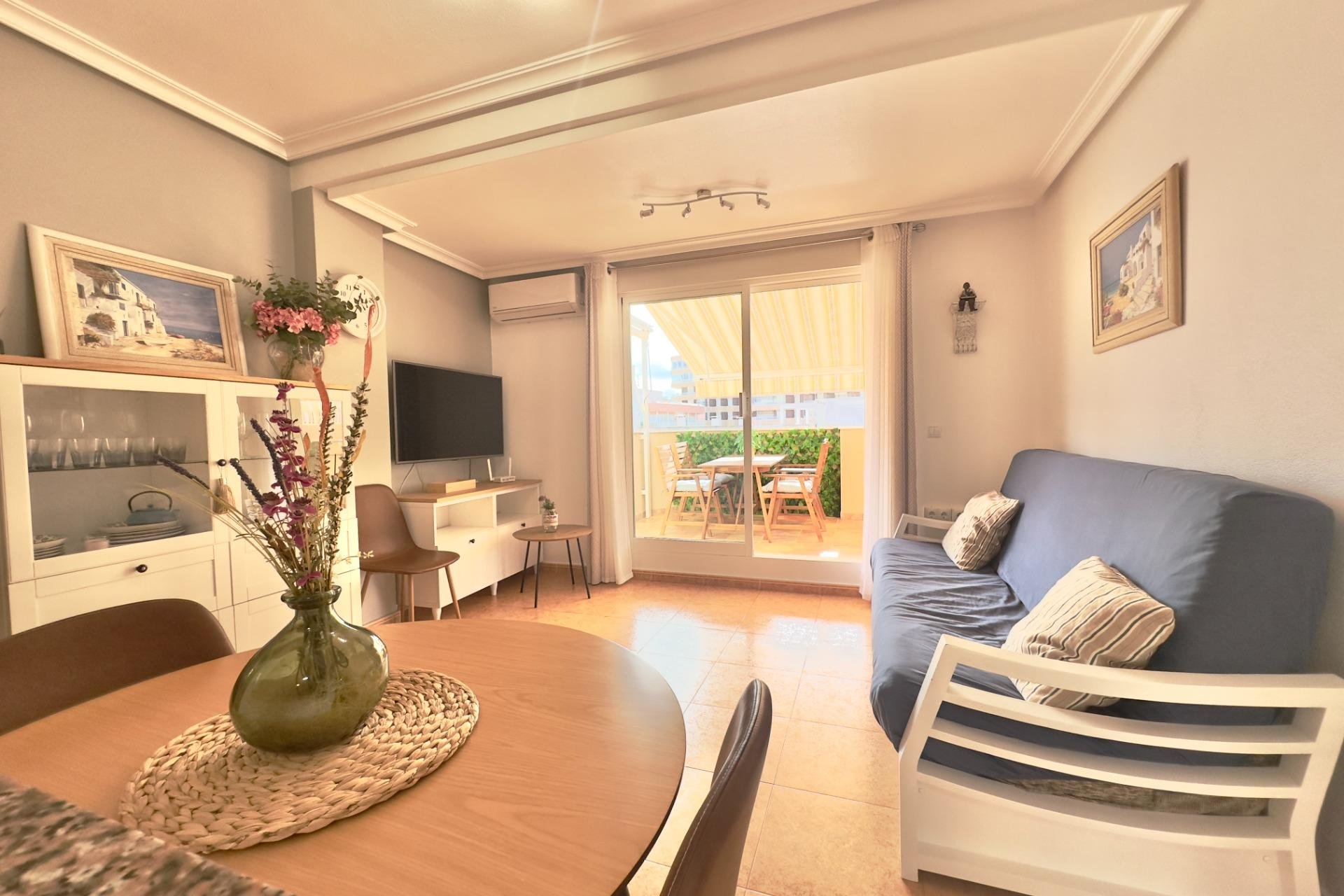 Återförsäljning - Apartment -
Torrevieja - La Mata pueblo