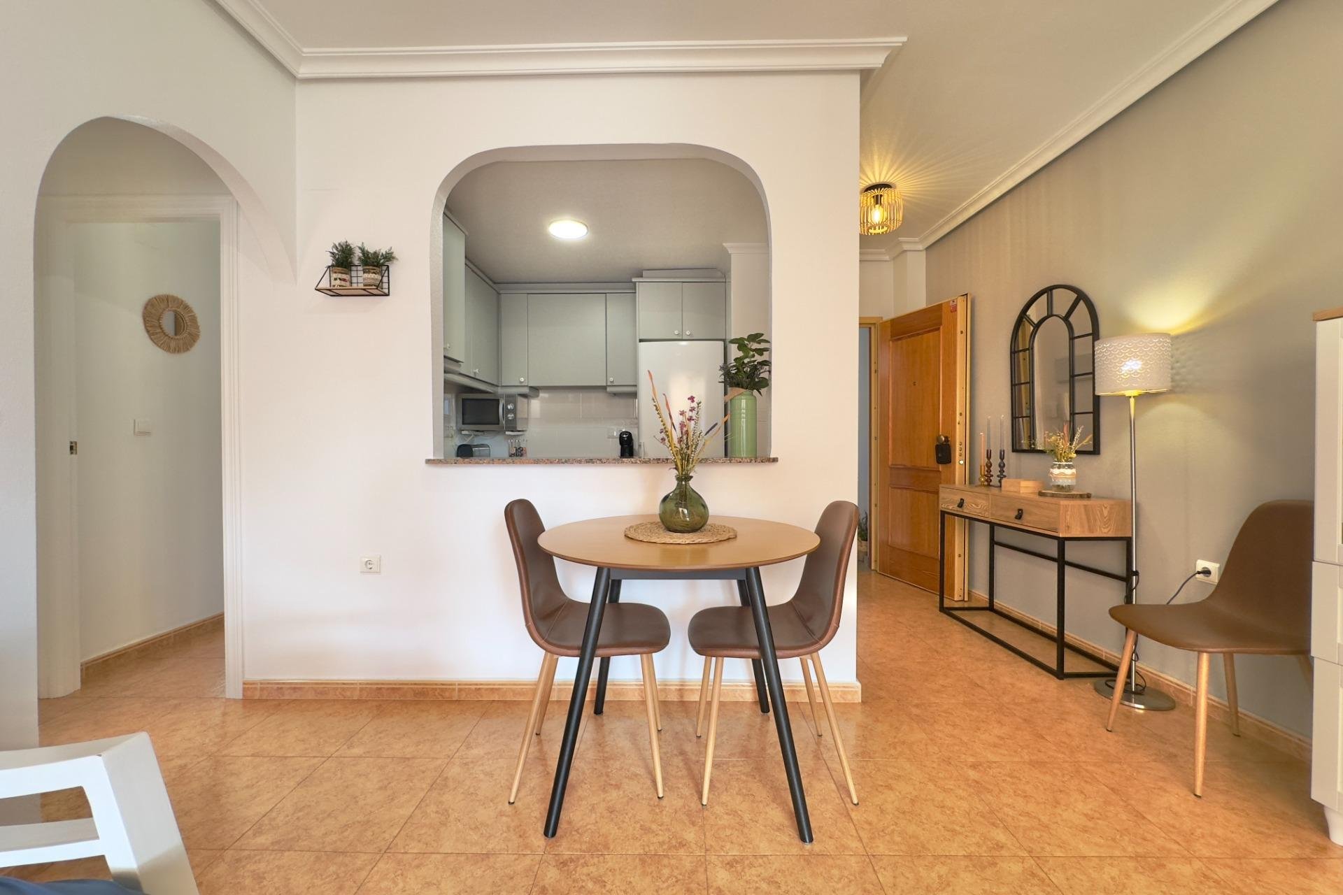 Återförsäljning - Apartment -
Torrevieja - La Mata pueblo