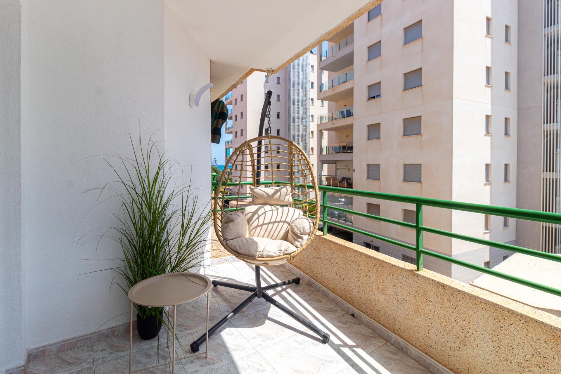 Återförsäljning - Apartment -
Torrevieja - La Mata pueblo