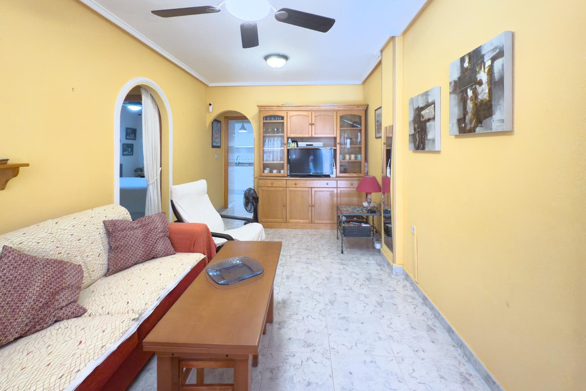 Återförsäljning - Apartment -
Torrevieja - La Mata