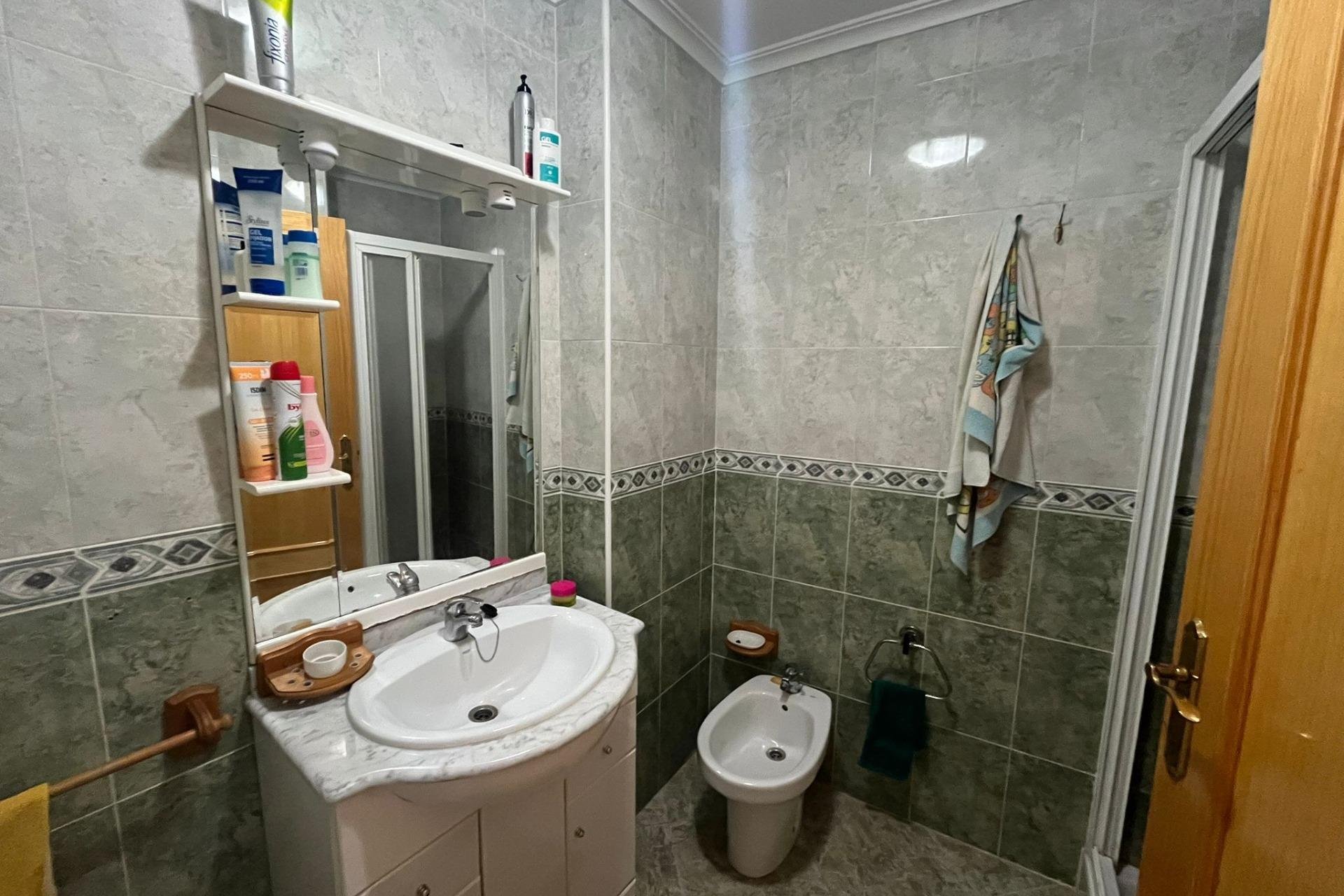 Återförsäljning - Apartment -
Torrevieja - La Mata