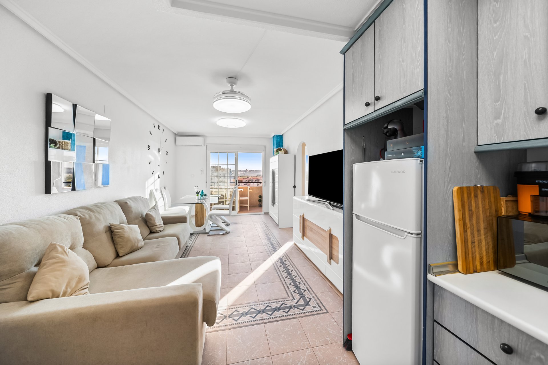 Återförsäljning - Apartment -
Torrevieja - La Mata