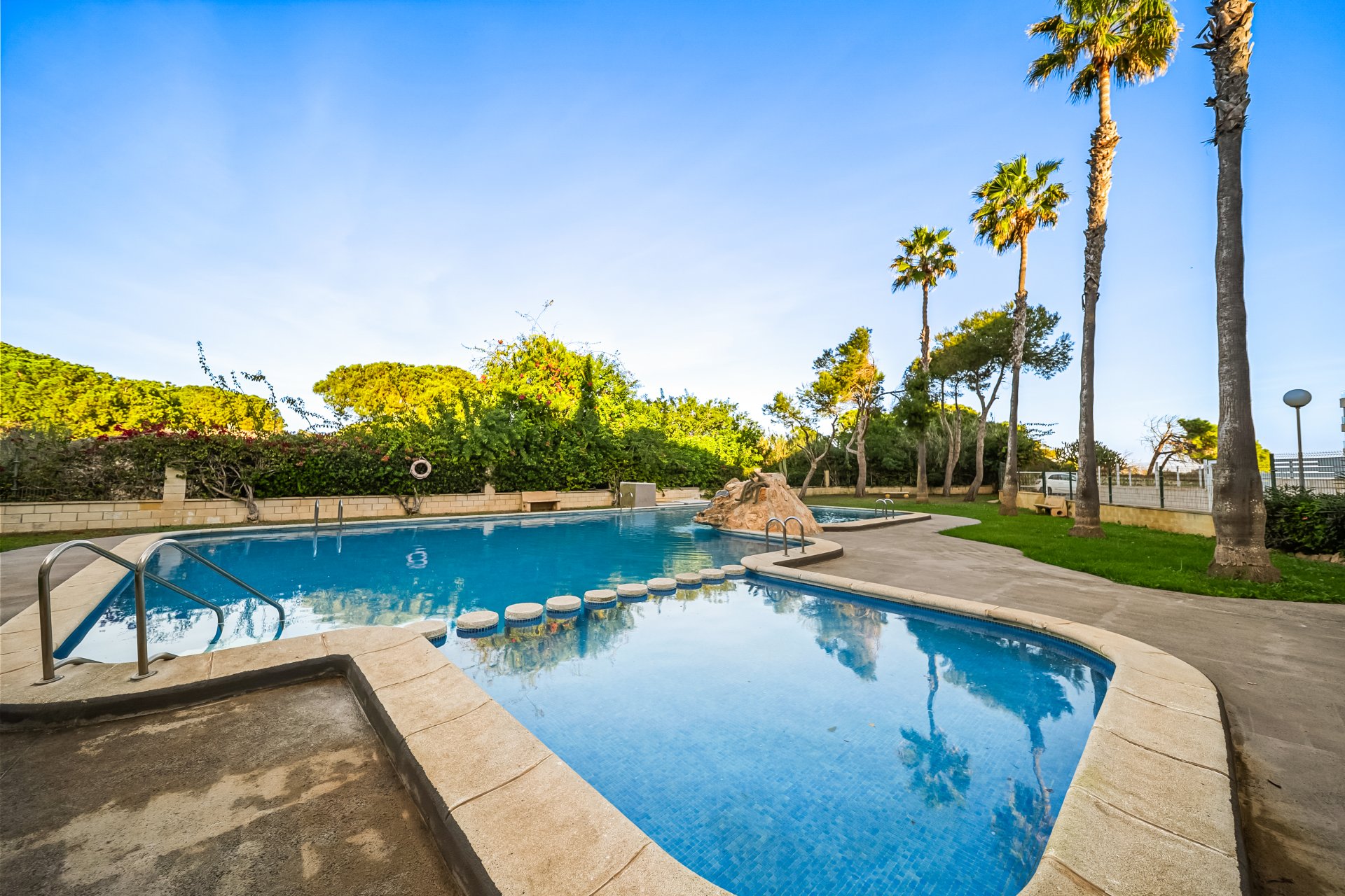 Återförsäljning - Apartment -
Torrevieja - La Mata