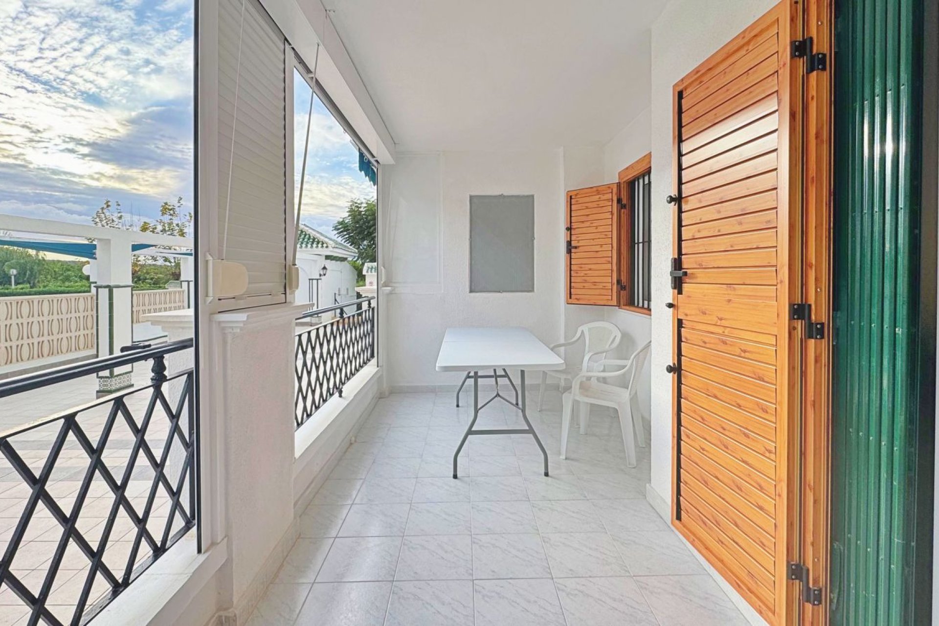 Återförsäljning - Apartment -
Torrevieja - La Mata