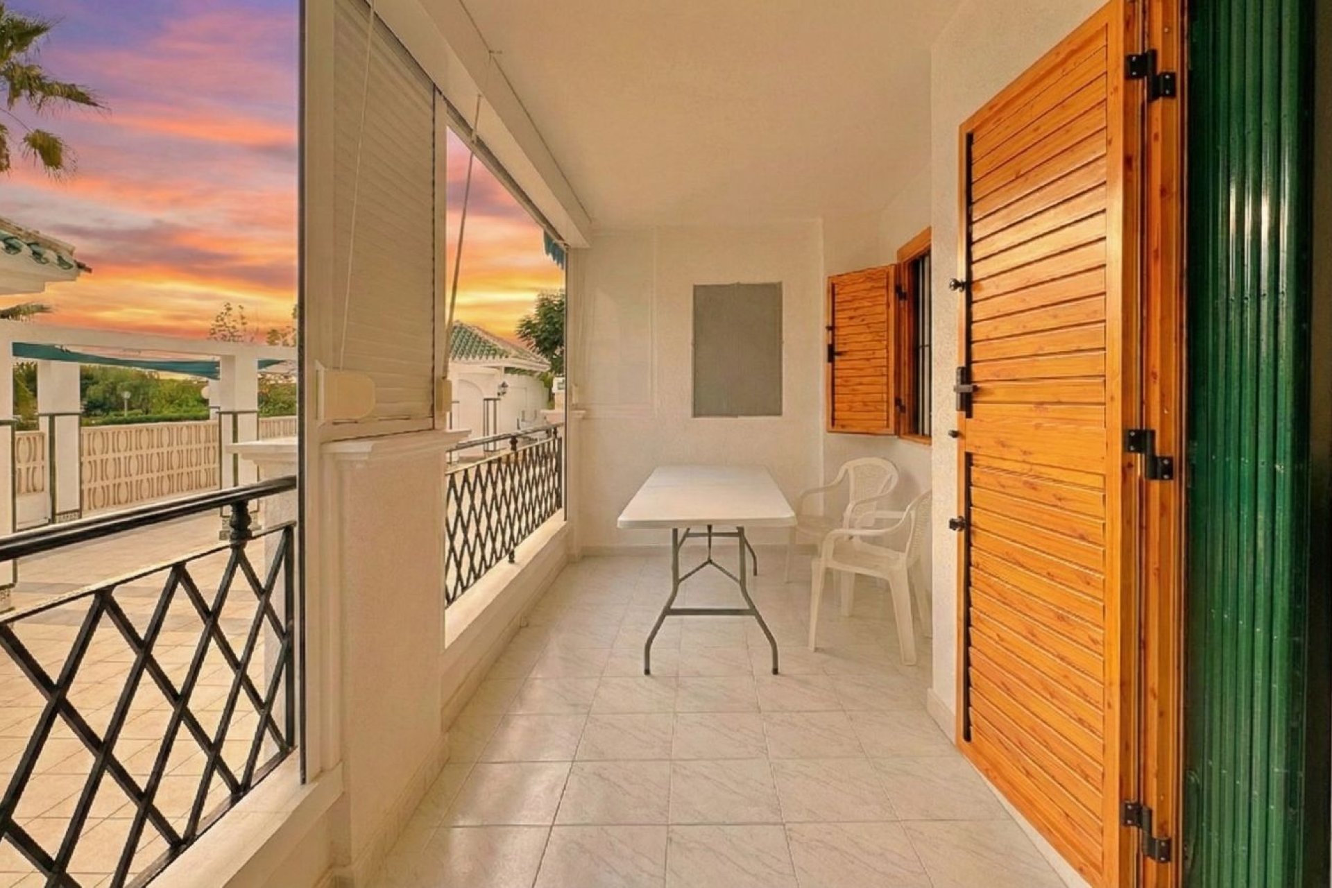 Återförsäljning - Apartment -
Torrevieja - La Mata