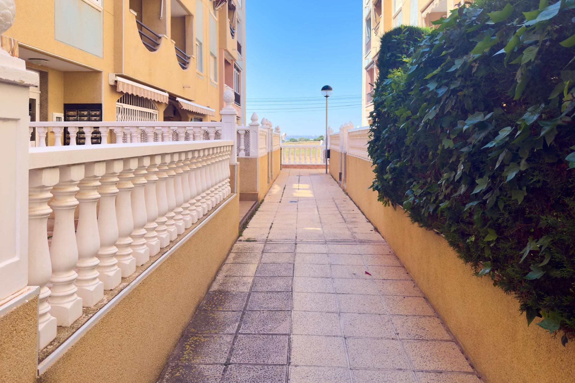 Återförsäljning - Apartment -
Torrevieja - La Mata