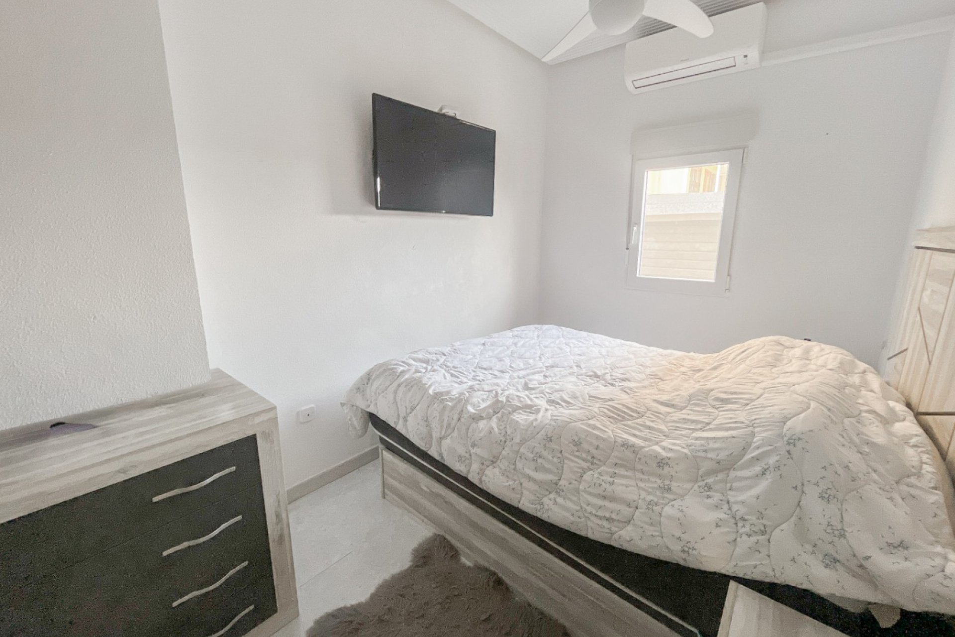 Återförsäljning - Apartment -
Torrevieja - La Mata