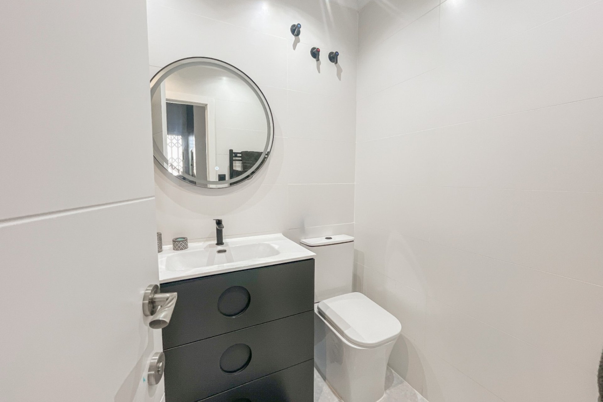 Återförsäljning - Apartment -
Torrevieja - La Mata