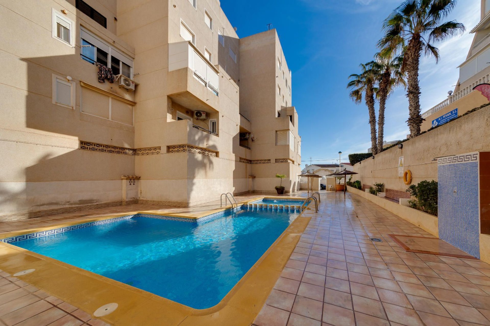 Återförsäljning - Apartment -
Torrevieja - La Mata