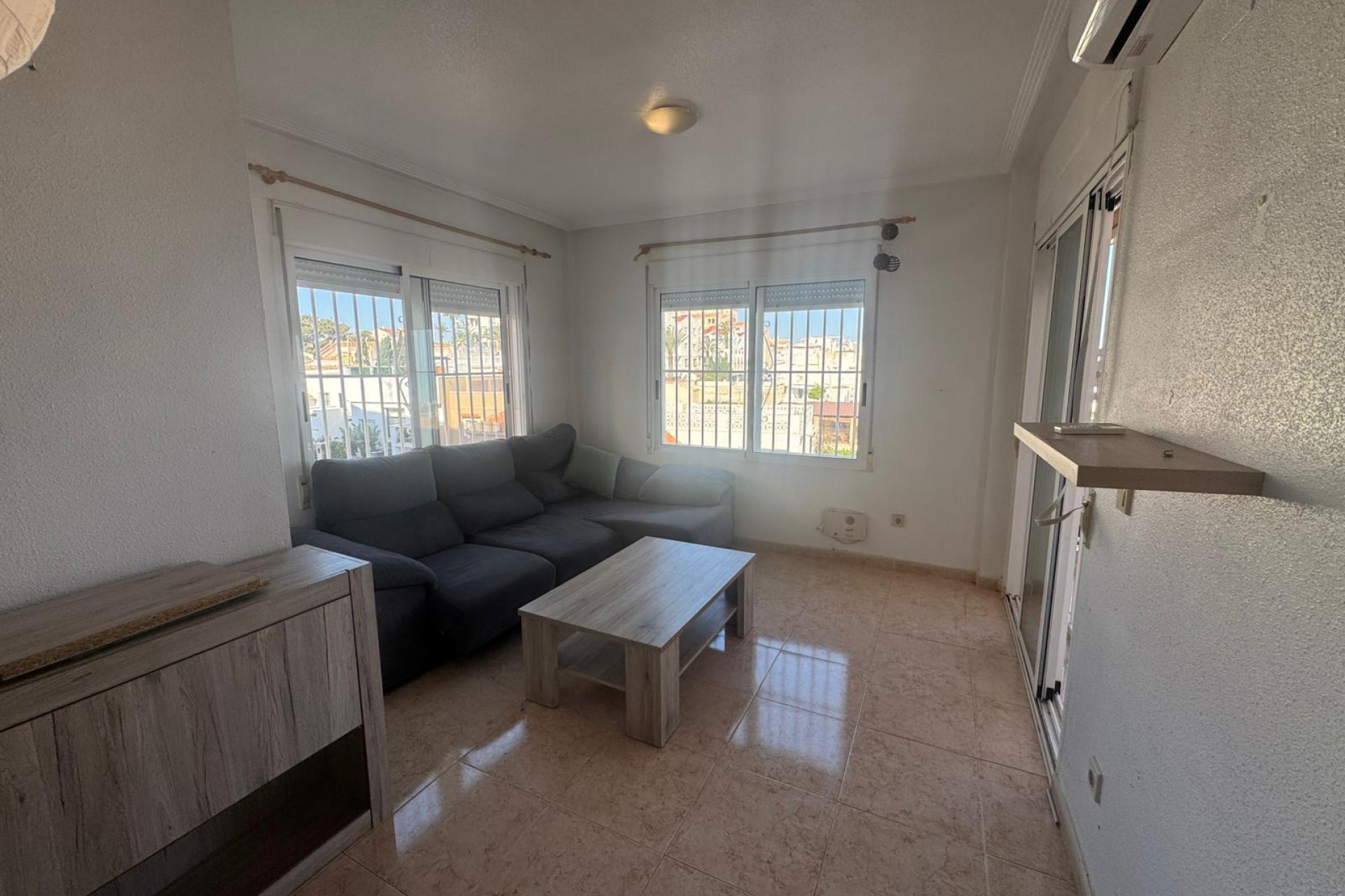 Återförsäljning - Apartment -
Torrevieja - La Mata