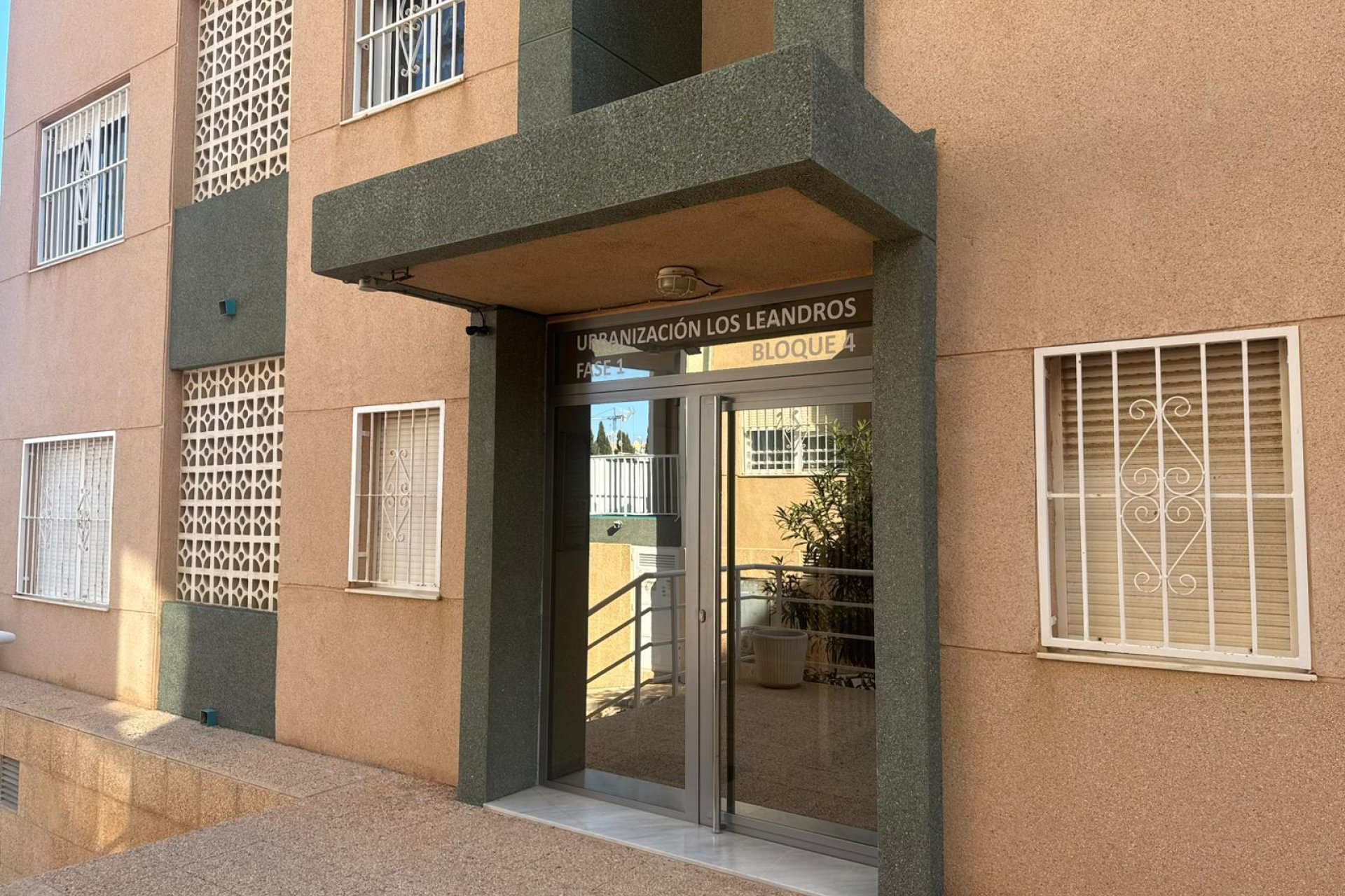 Återförsäljning - Apartment -
Torrevieja - La Mata