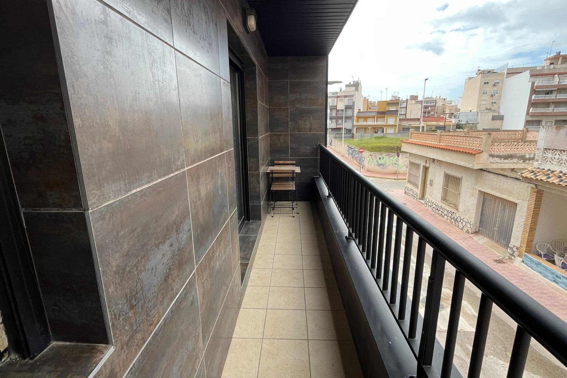 Återförsäljning - Apartment -
Torrevieja - La Mata