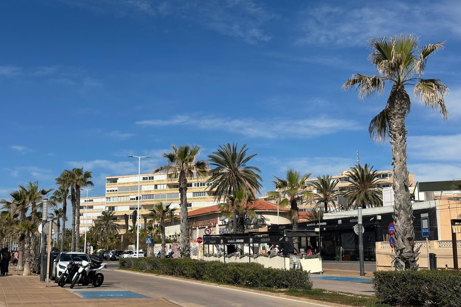 Återförsäljning - Apartment -
Torrevieja - La Mata