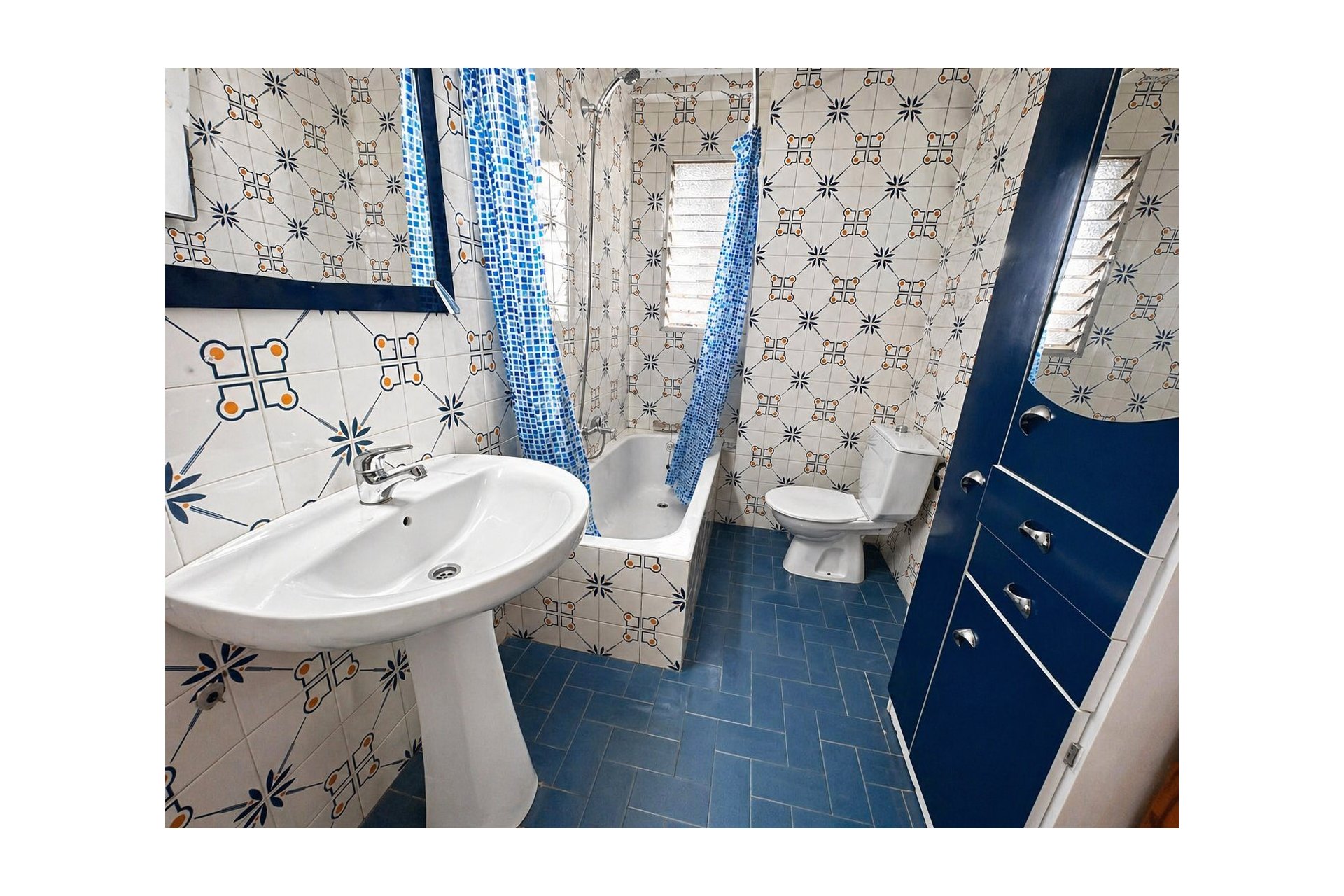 Återförsäljning - Apartment -
Torrevieja - La Mata