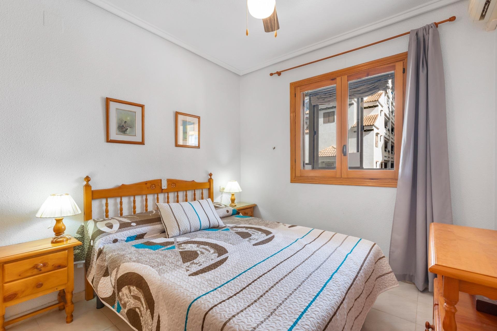 Återförsäljning - Apartment -
Torrevieja - La Mata