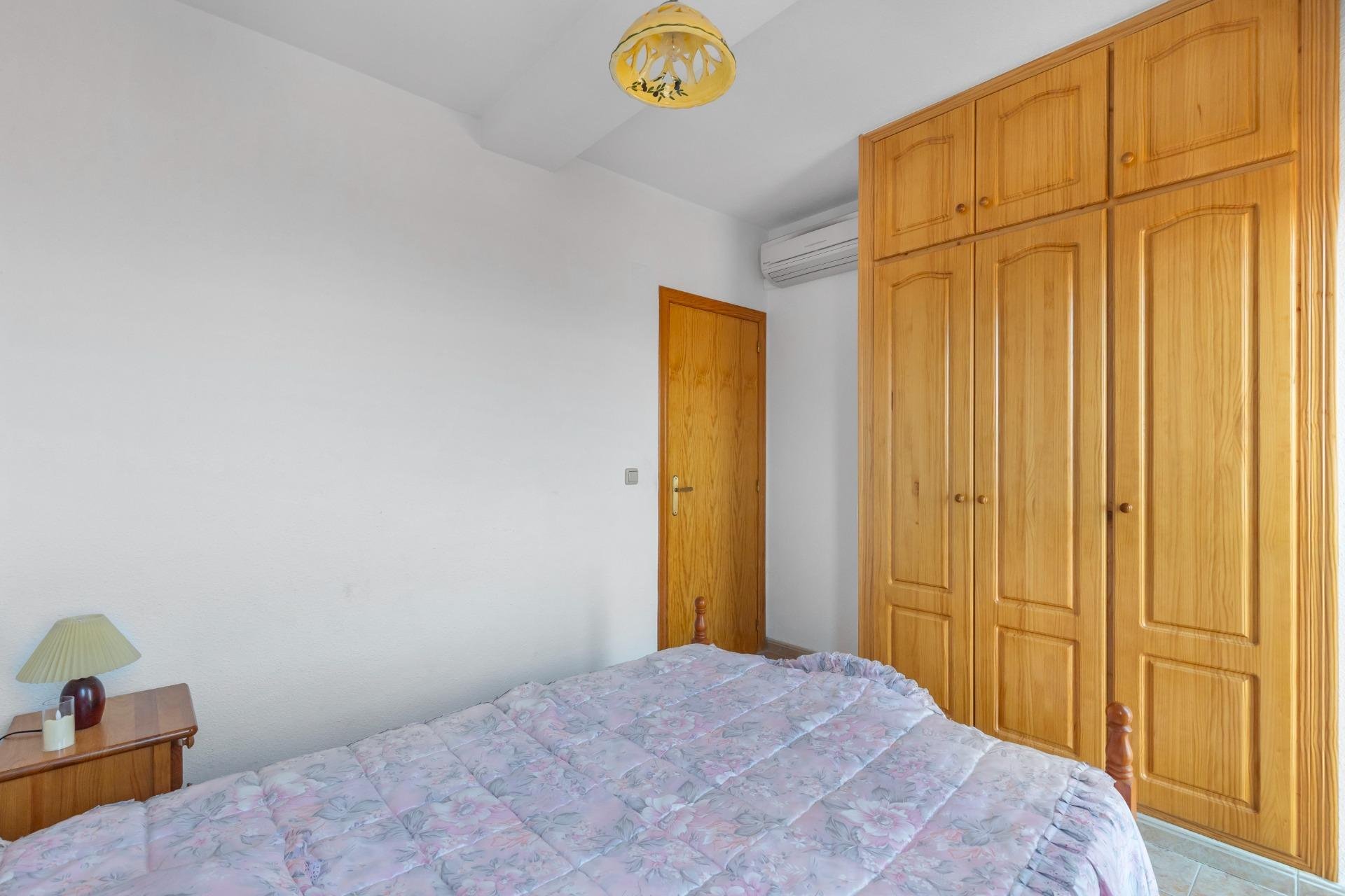Återförsäljning - Apartment -
Torrevieja - La Mata