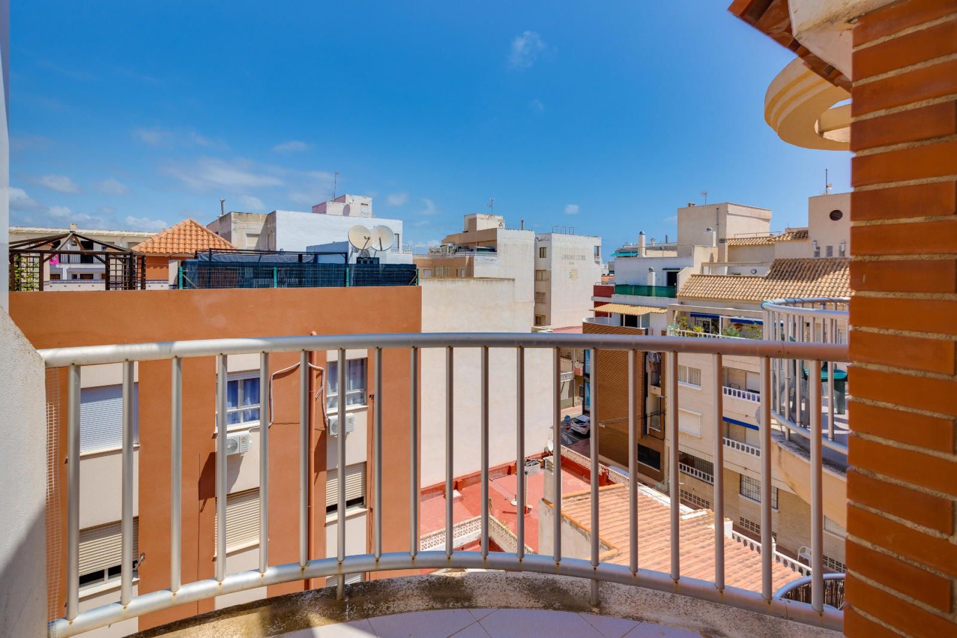 Återförsäljning - Apartment -
Torrevieja - La Mata