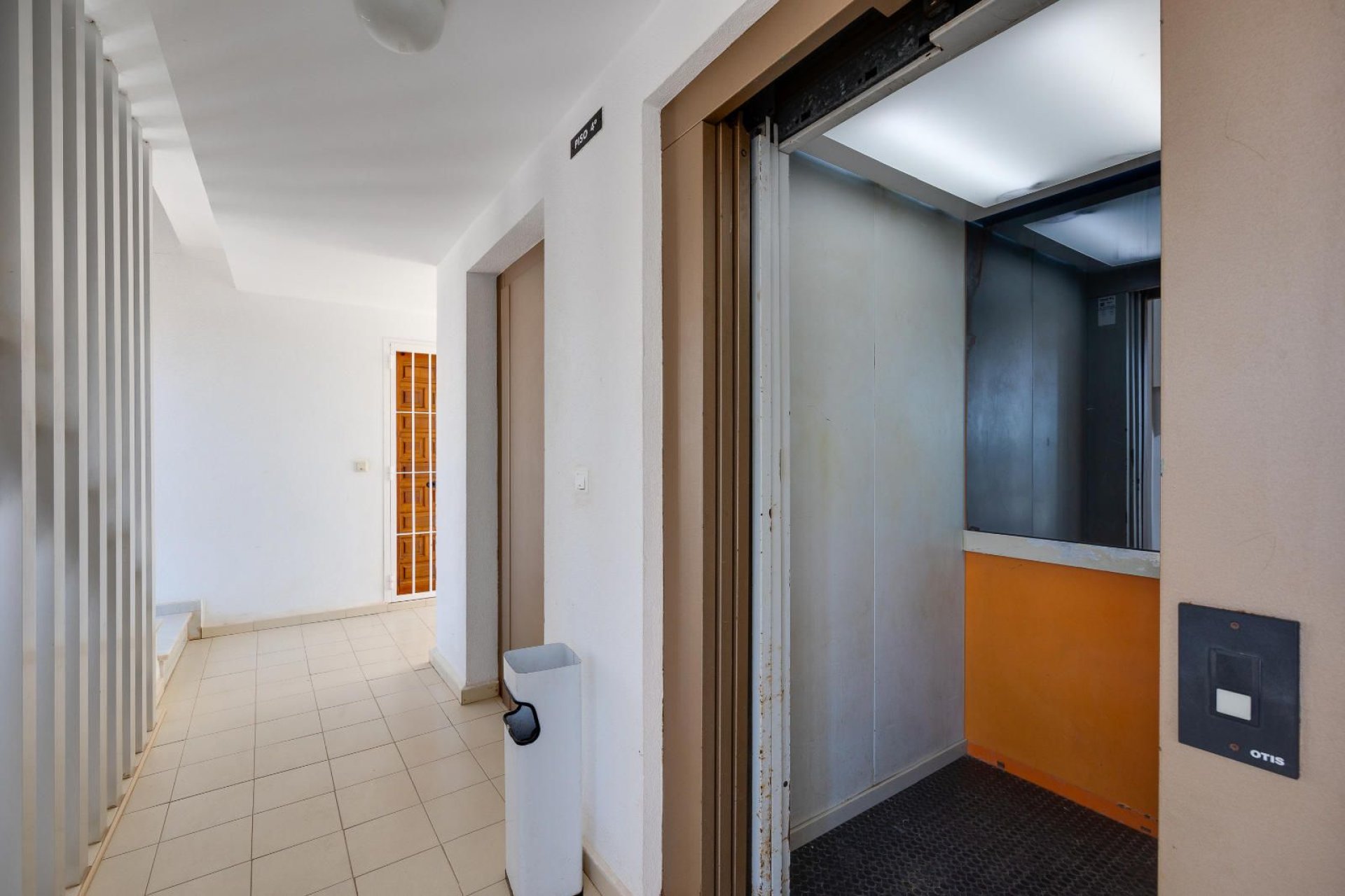 Återförsäljning - Apartment -
Torrevieja - La Mata