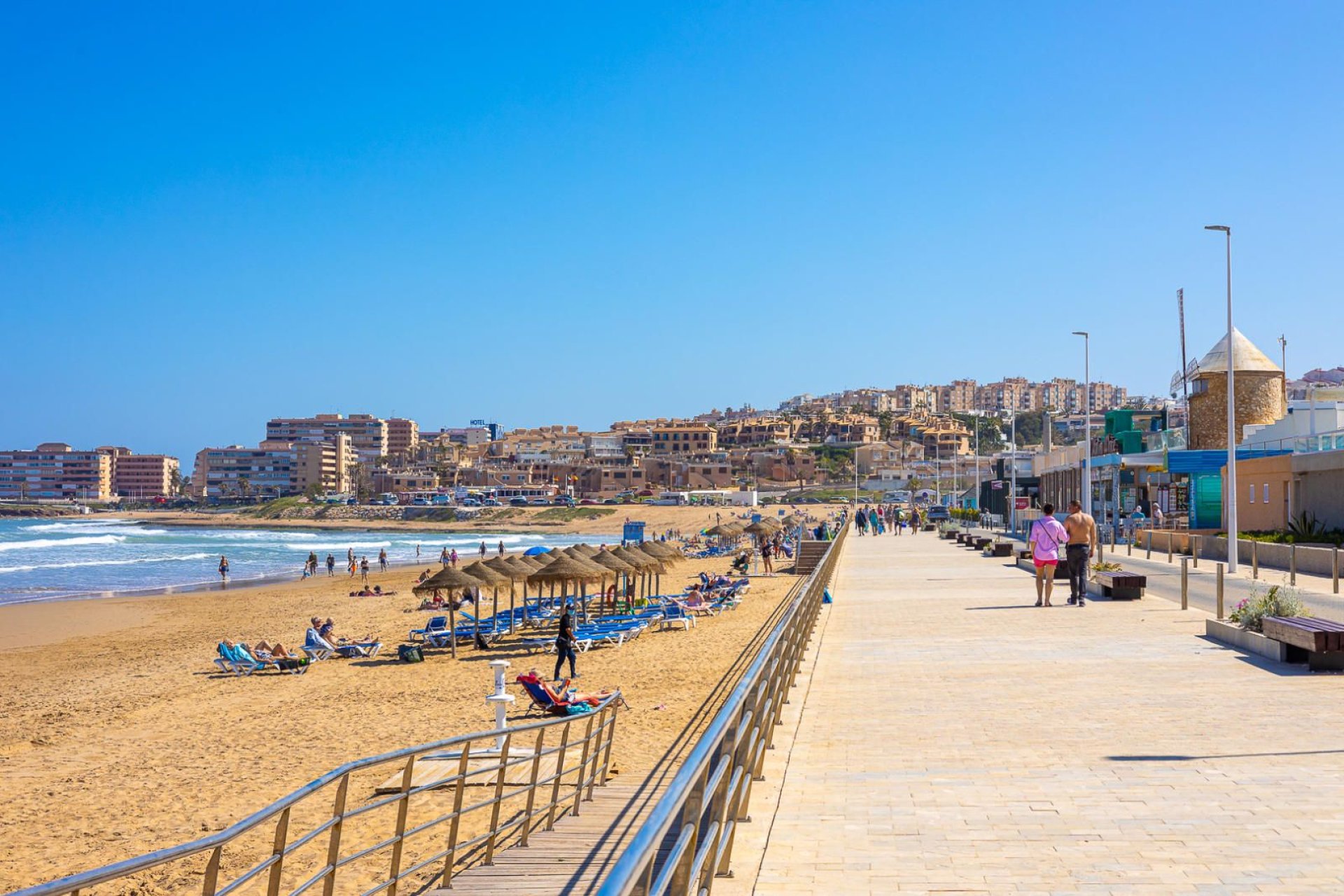 Återförsäljning - Apartment -
Torrevieja - La Mata