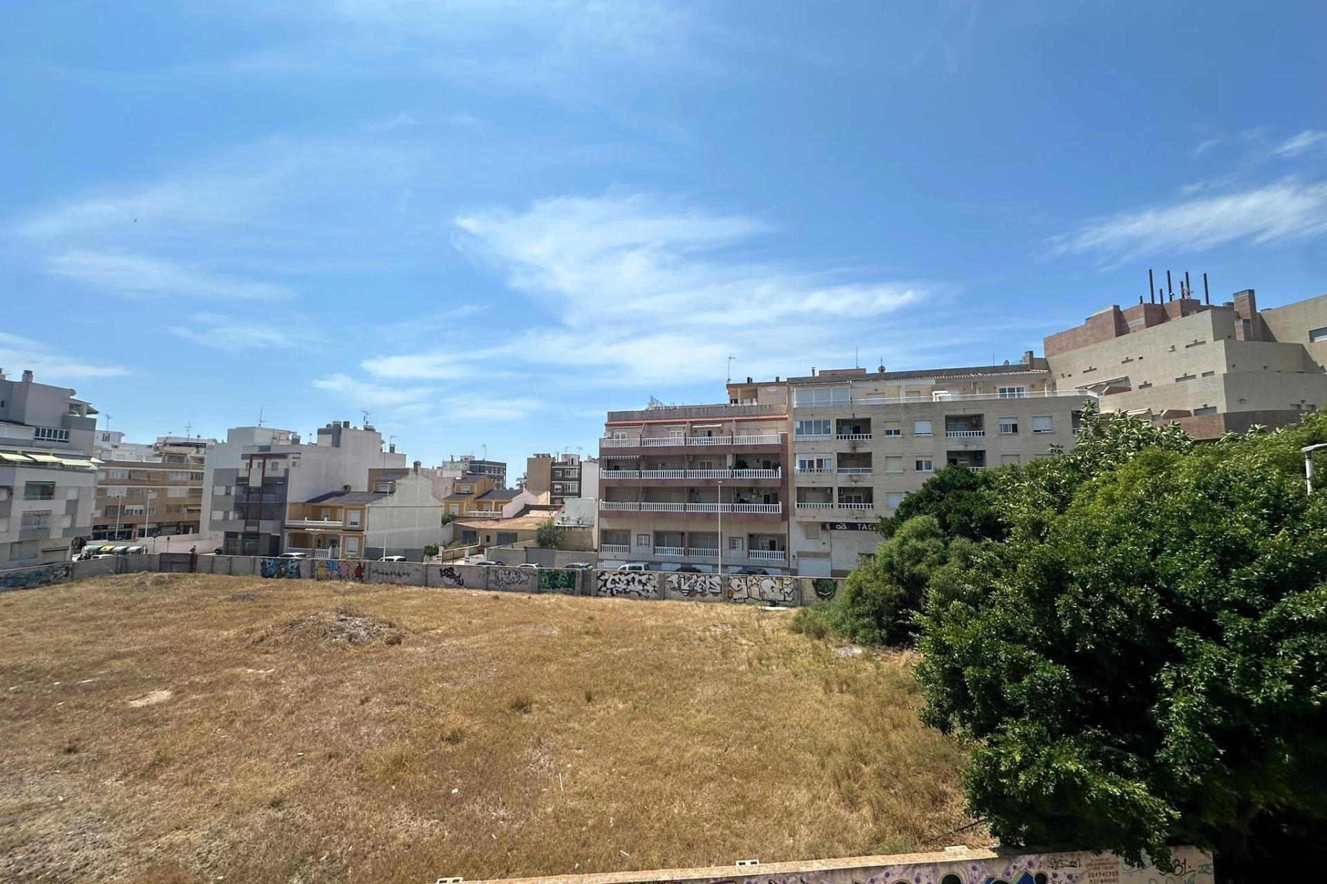 Återförsäljning - Apartment -
Torrevieja - La Mata